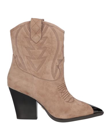 Lola Cruz Woman Ankle Boots Light Brown Size 10 Soft Leather In Beige