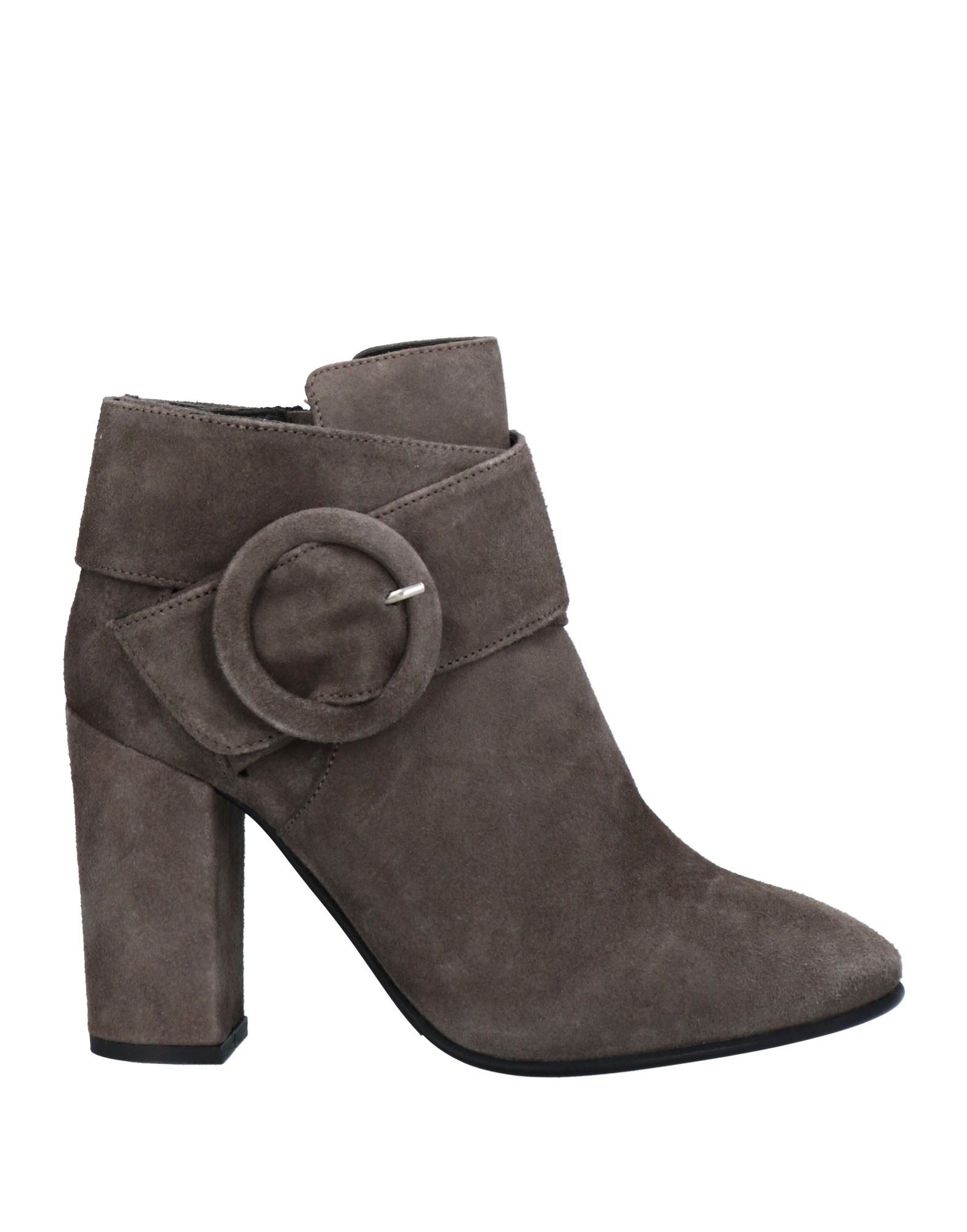Brawn's Ankle Boots In Grey