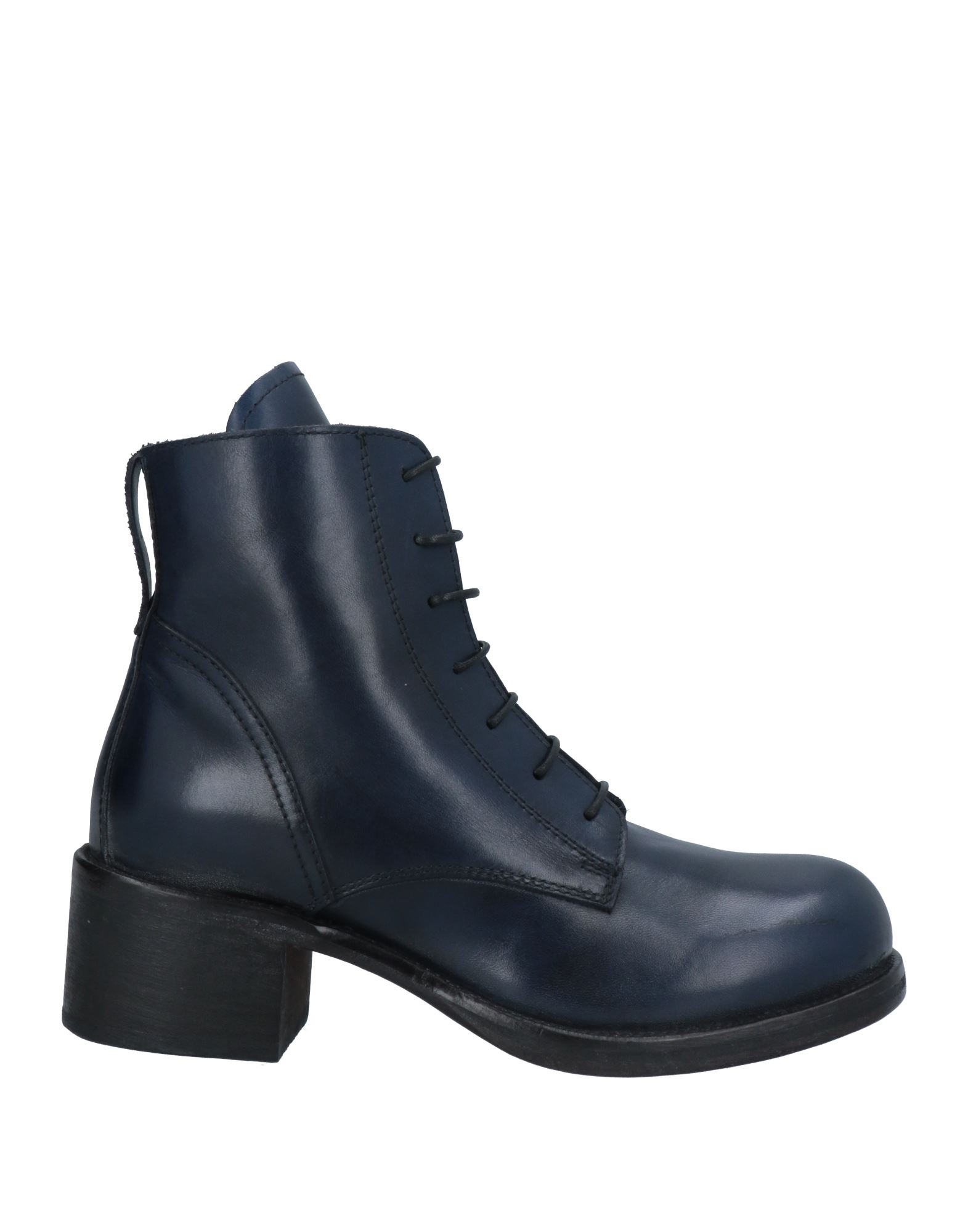 Moma Ankle Boots In Dark Blue
