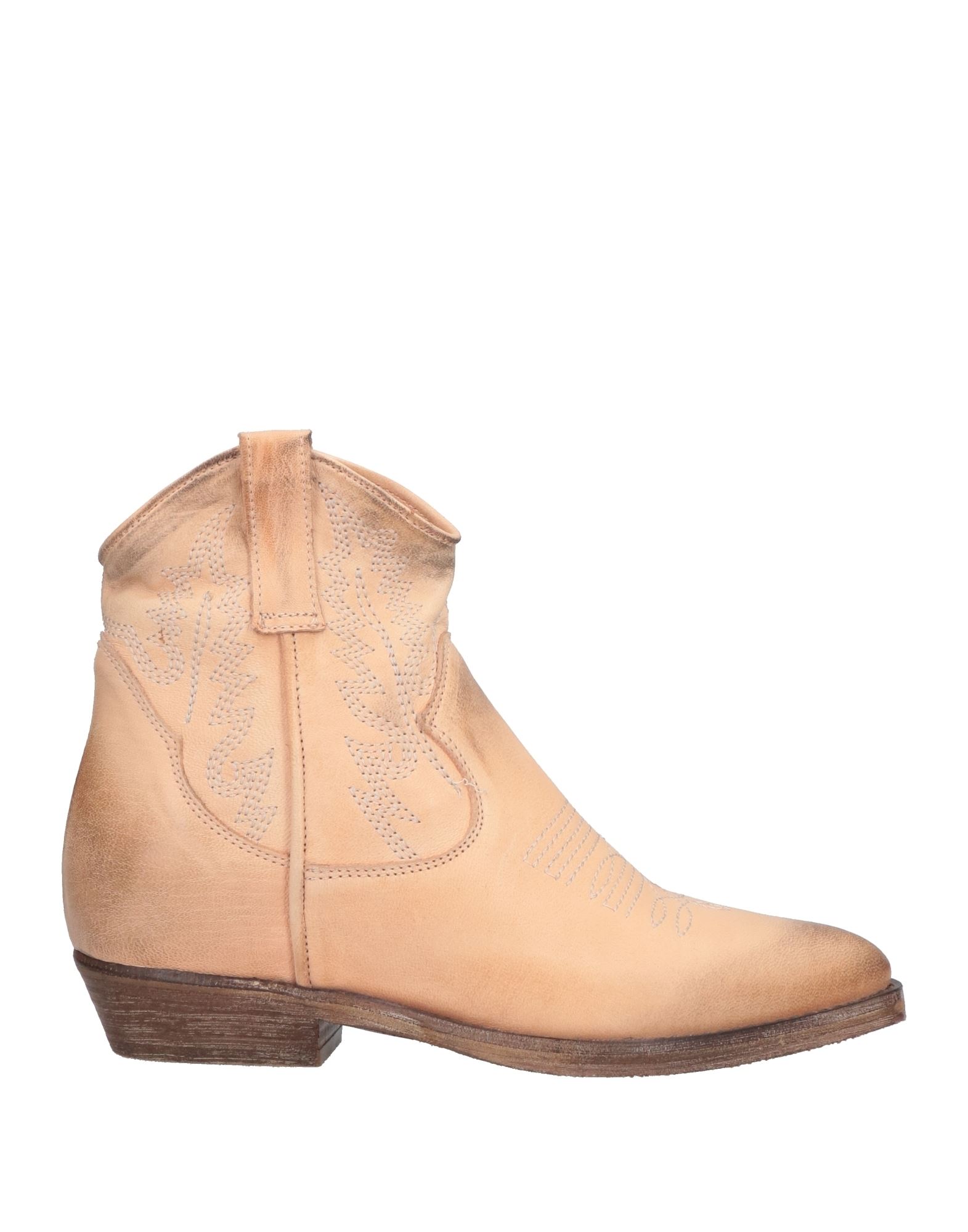 Metisse Ankle Boots In Blush
