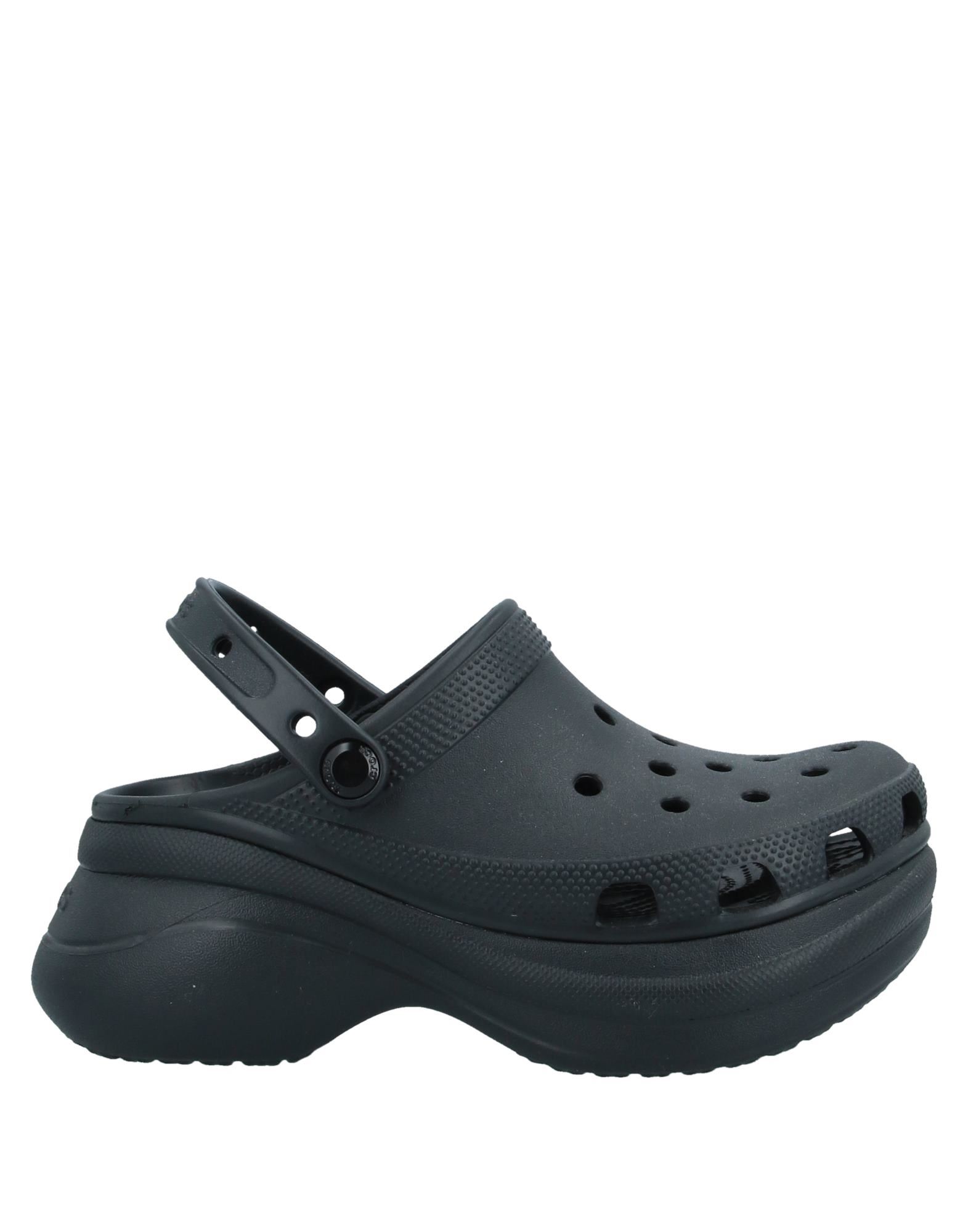 crocs at finish line