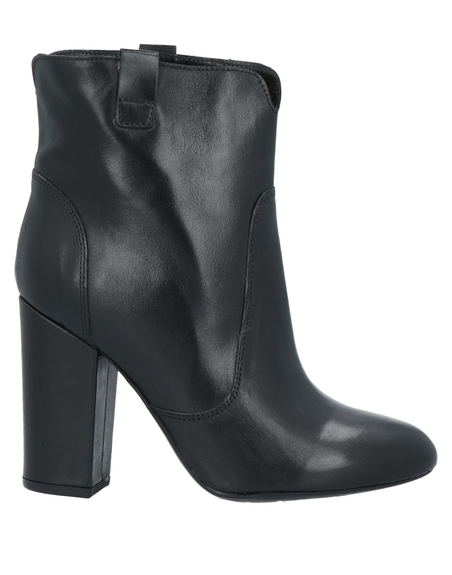 IRONY GLAM Ankle boots
