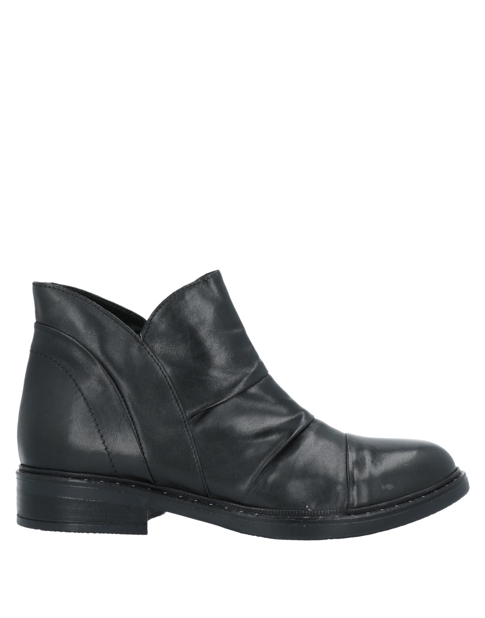 IRONY GLAM Ankle boots