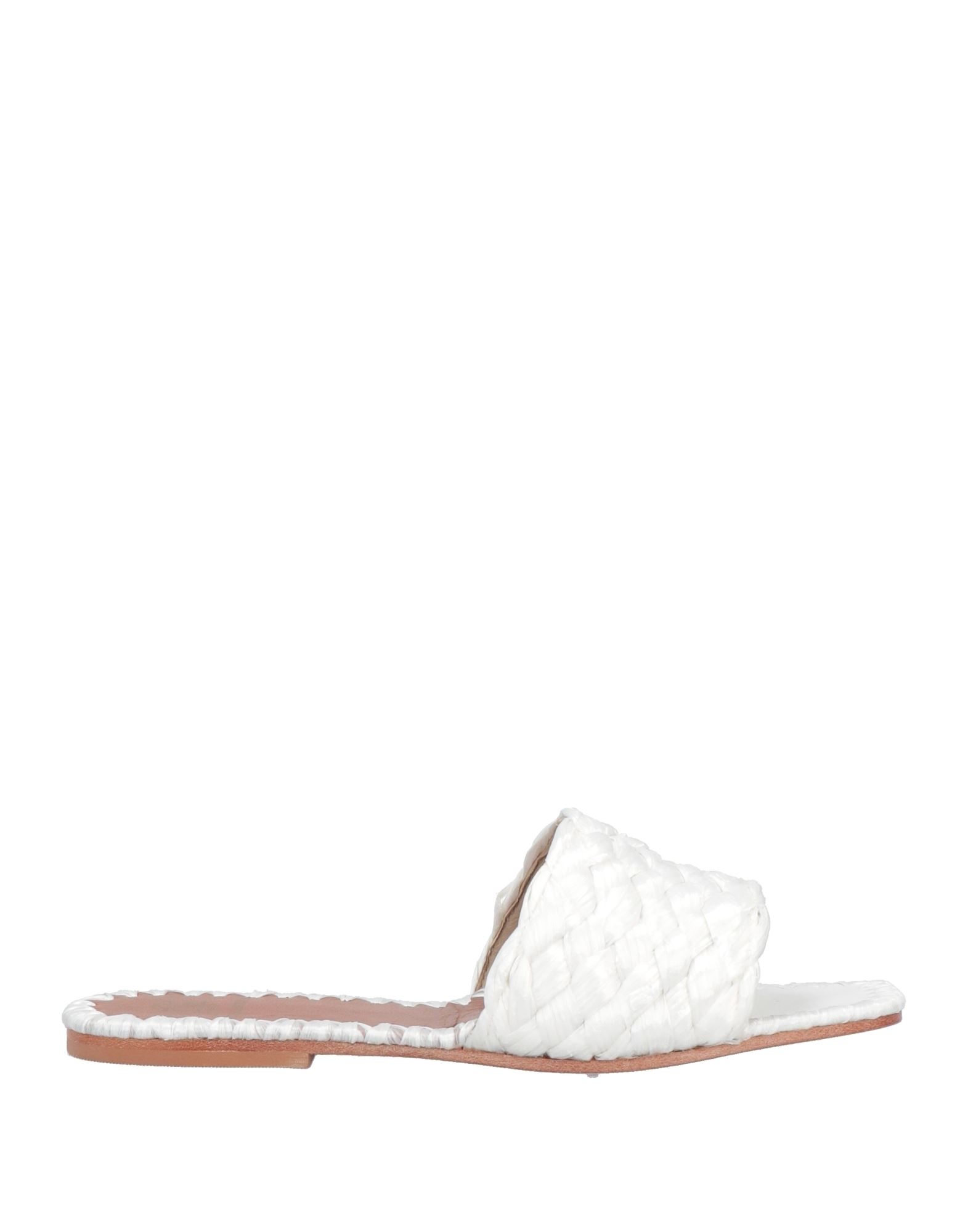 De Siena Sandals In White