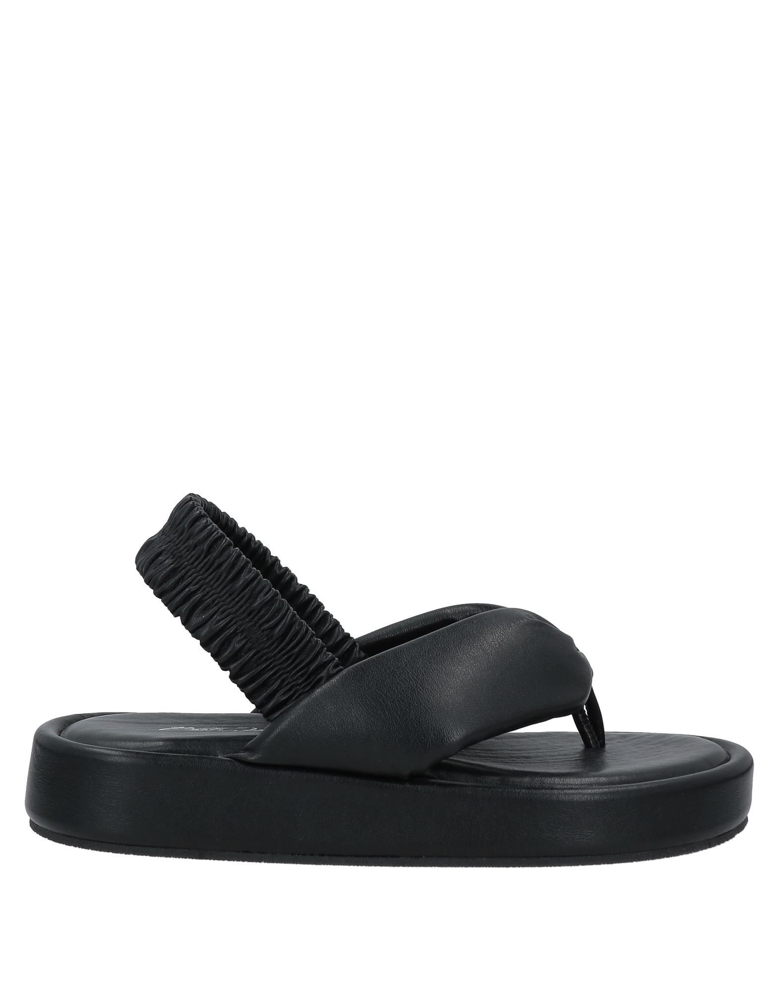 Paolo Mattei Toe Strap Sandals In Black