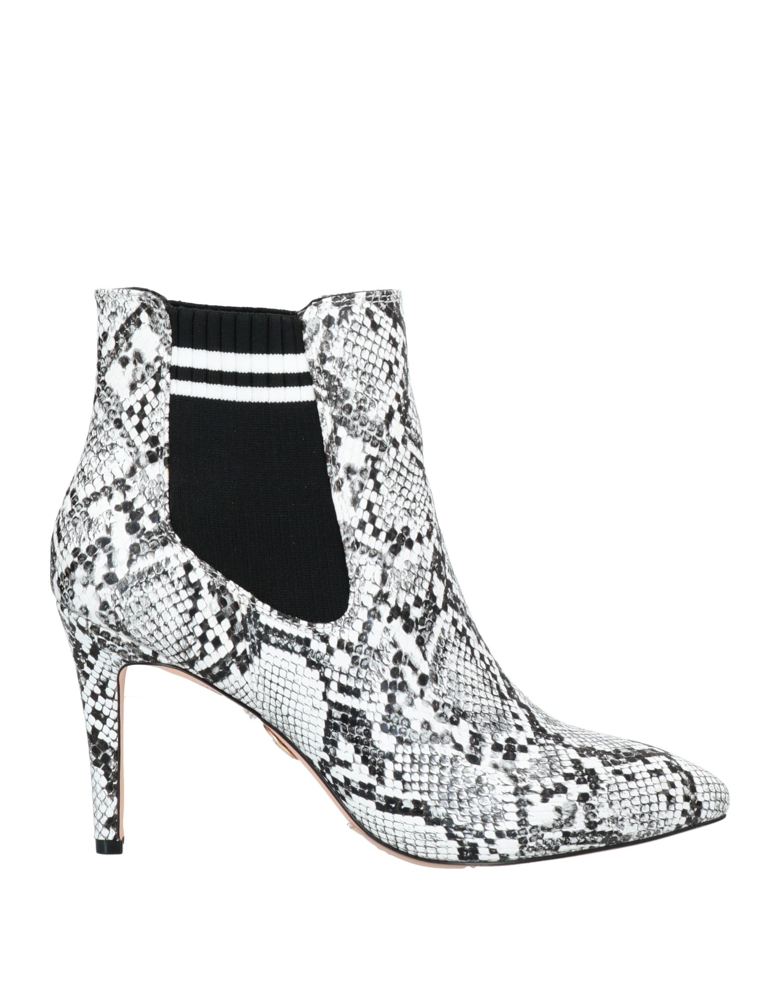 Buffalo Ankle Boots In White