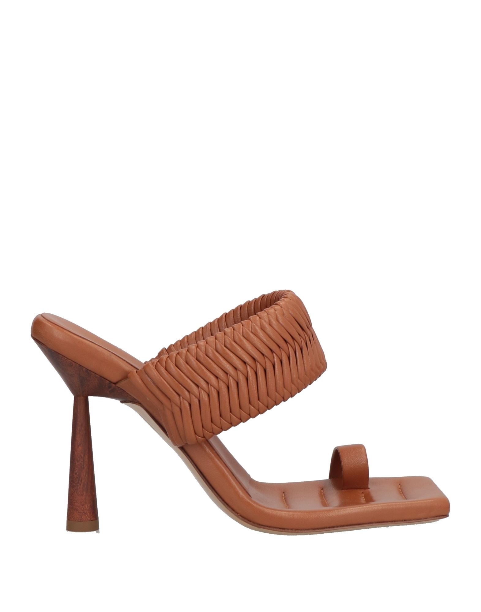 Gia Rhw Toe Strap Sandals In Brown