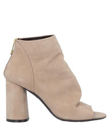 Полусапоги и высокие ботинки TIFFI