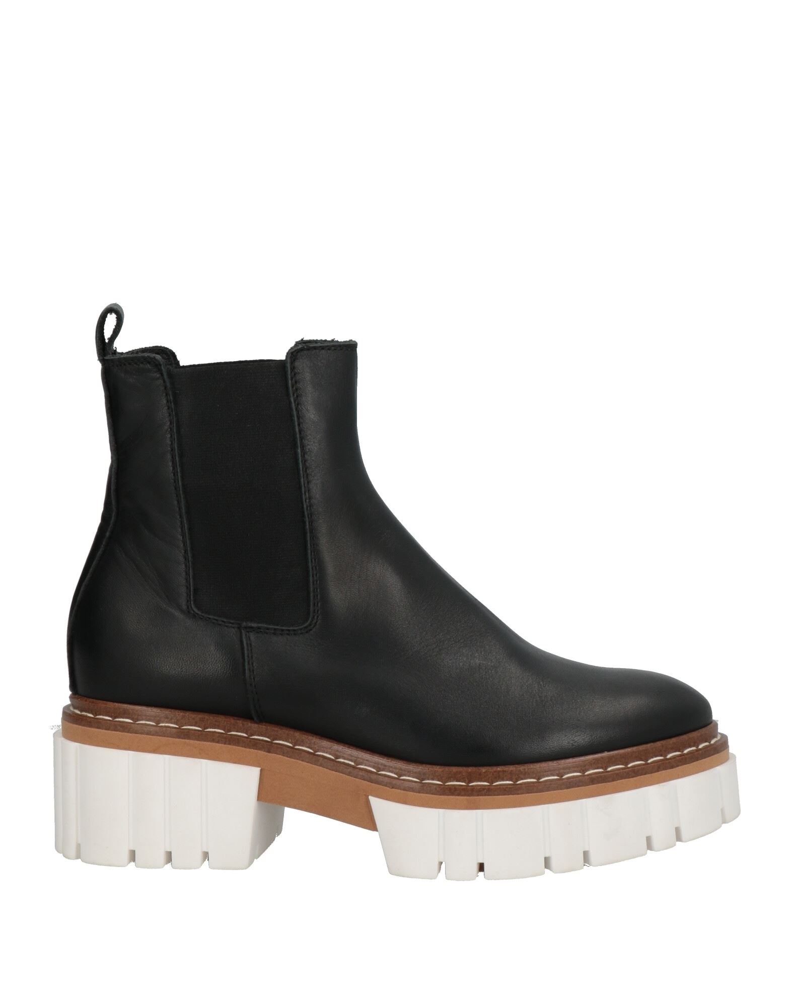 Bali Ankle Boots In Black