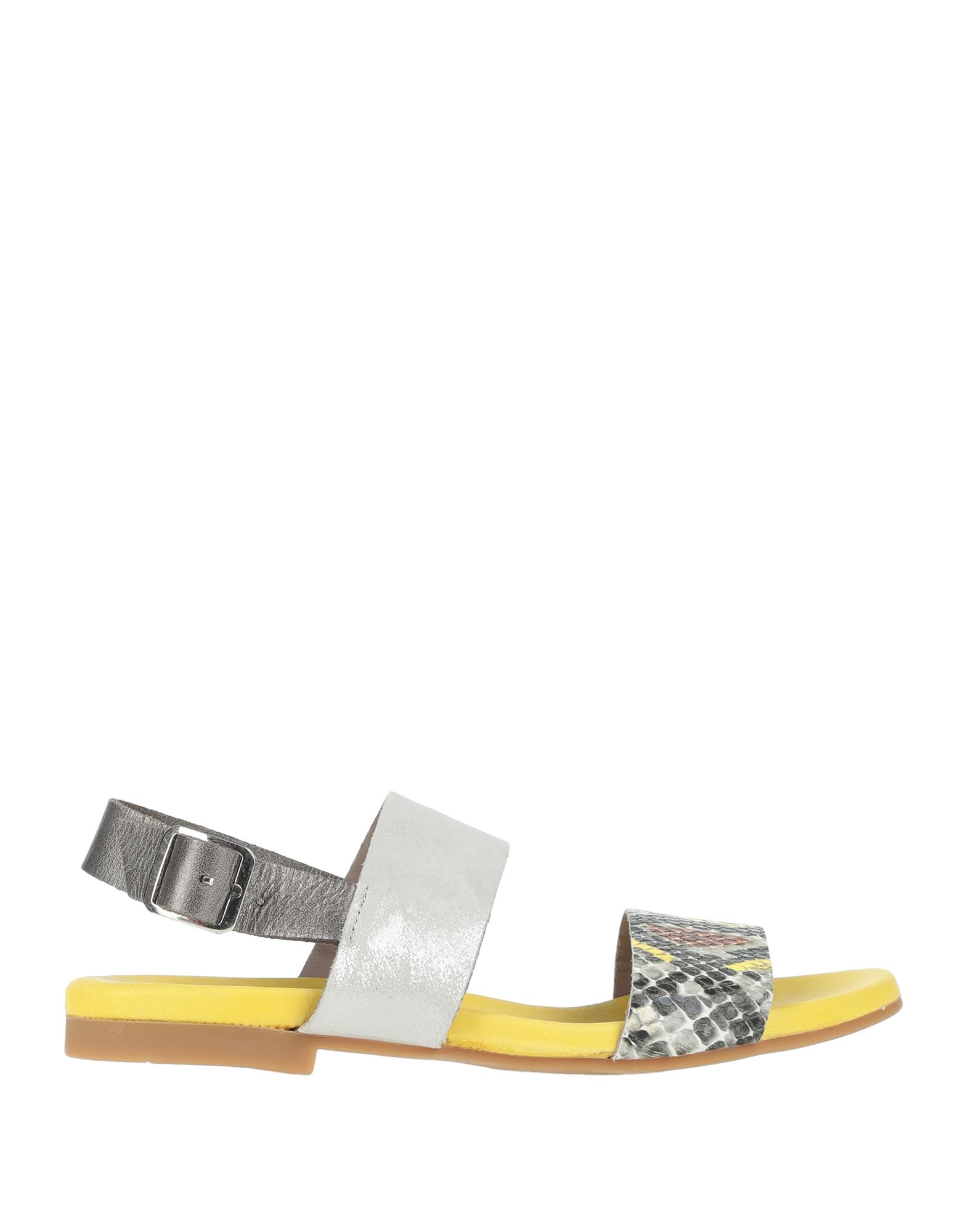 Ebarrito Sandals In Yellow