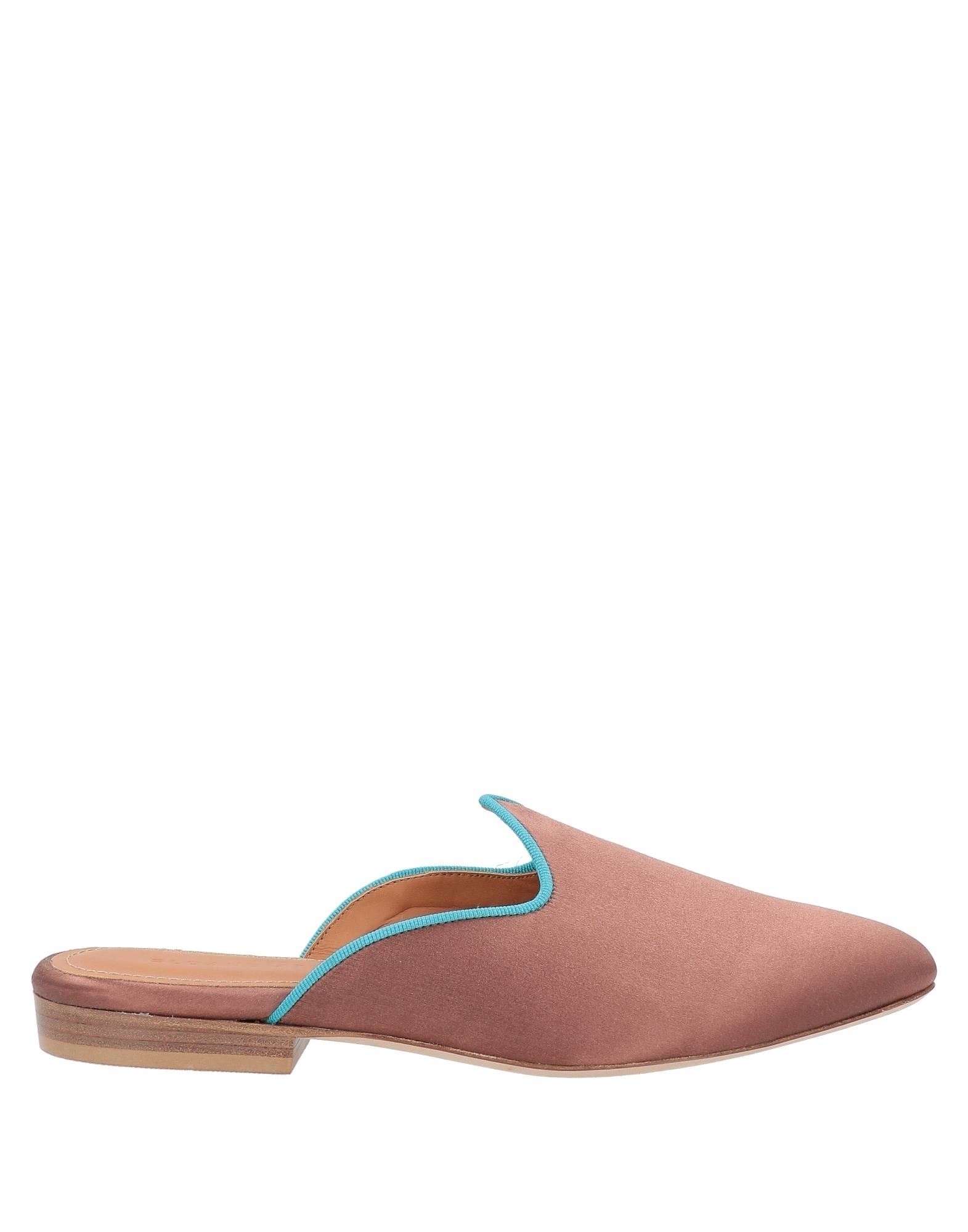 Sloane Attitude Mules & Clogs In Brown