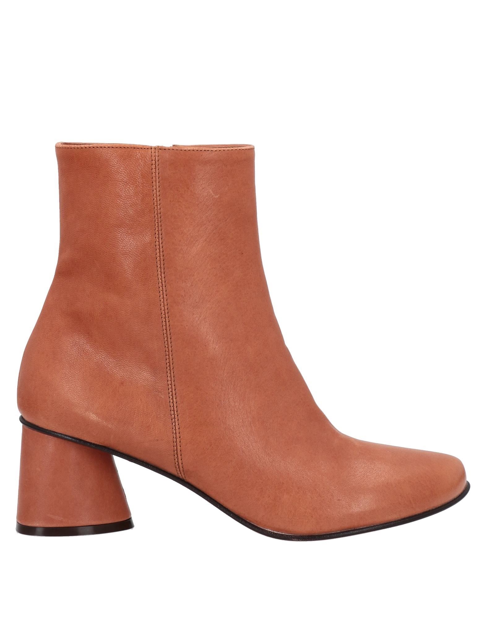 Alysi Ankle Boots In Rust