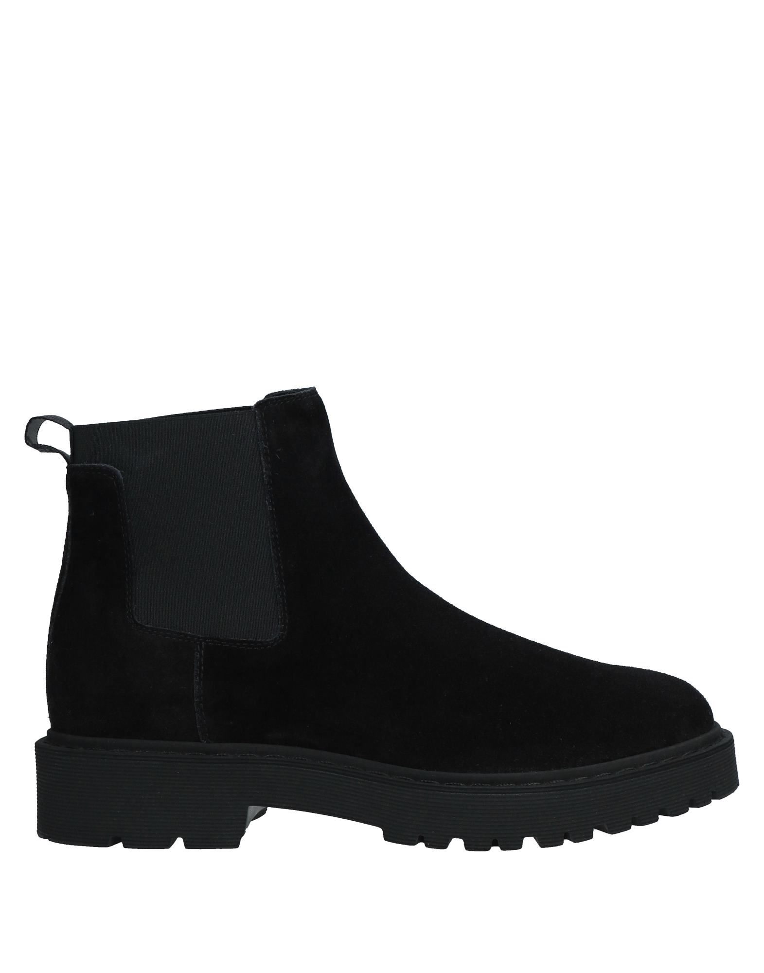 Hogan Ankle Boots In Black