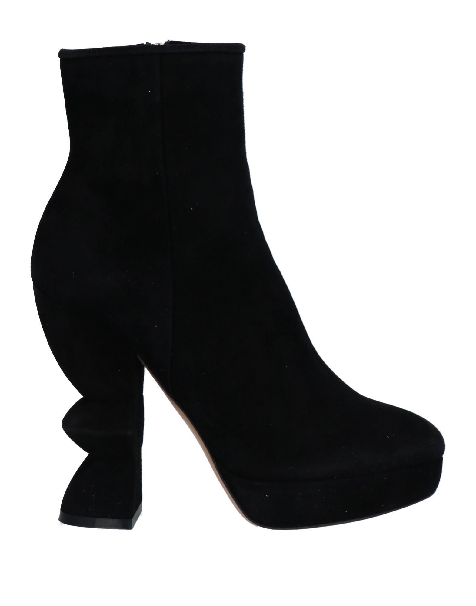 Ferragamo Ankle Boots In Black