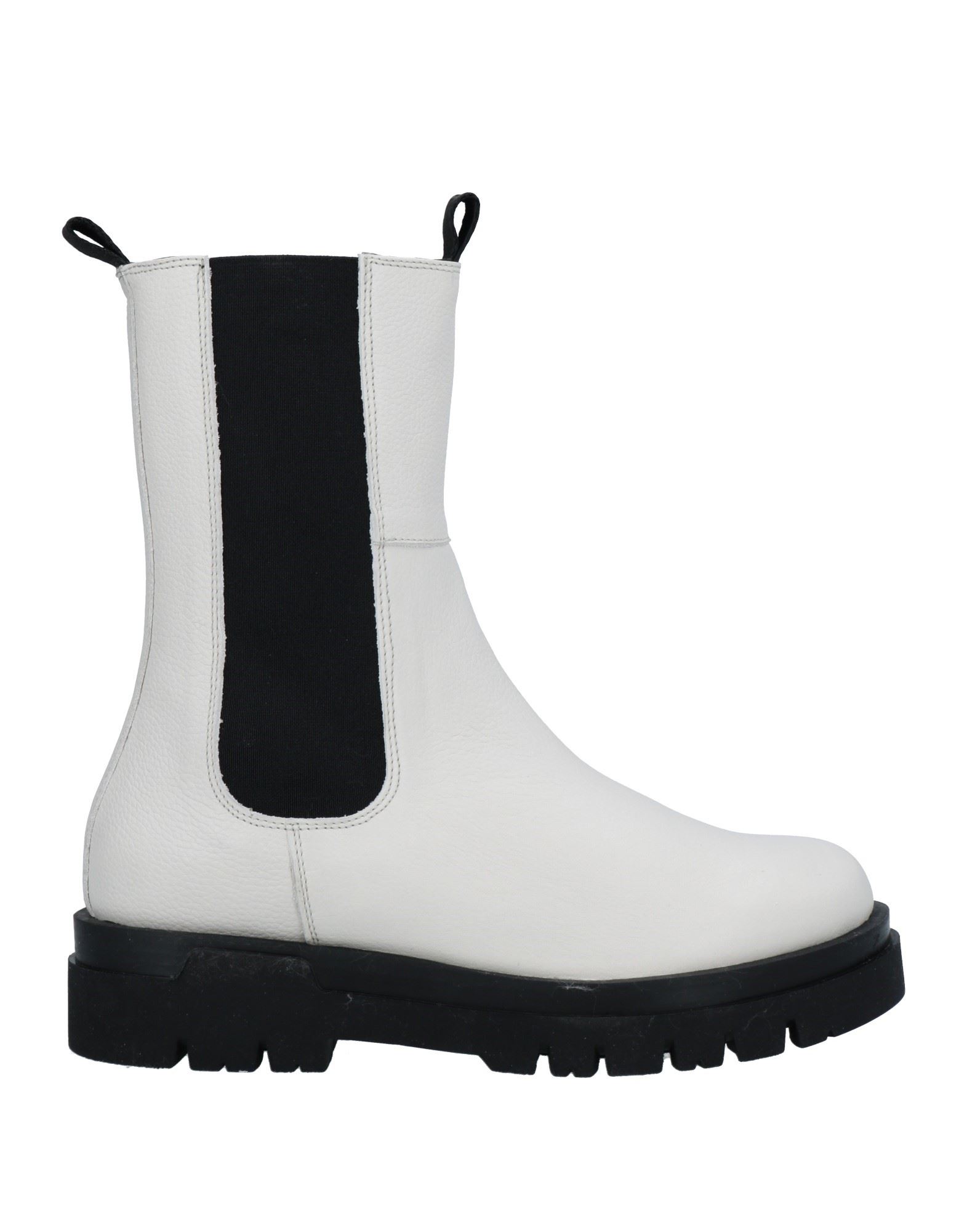 Carmens Ankle Boots In White