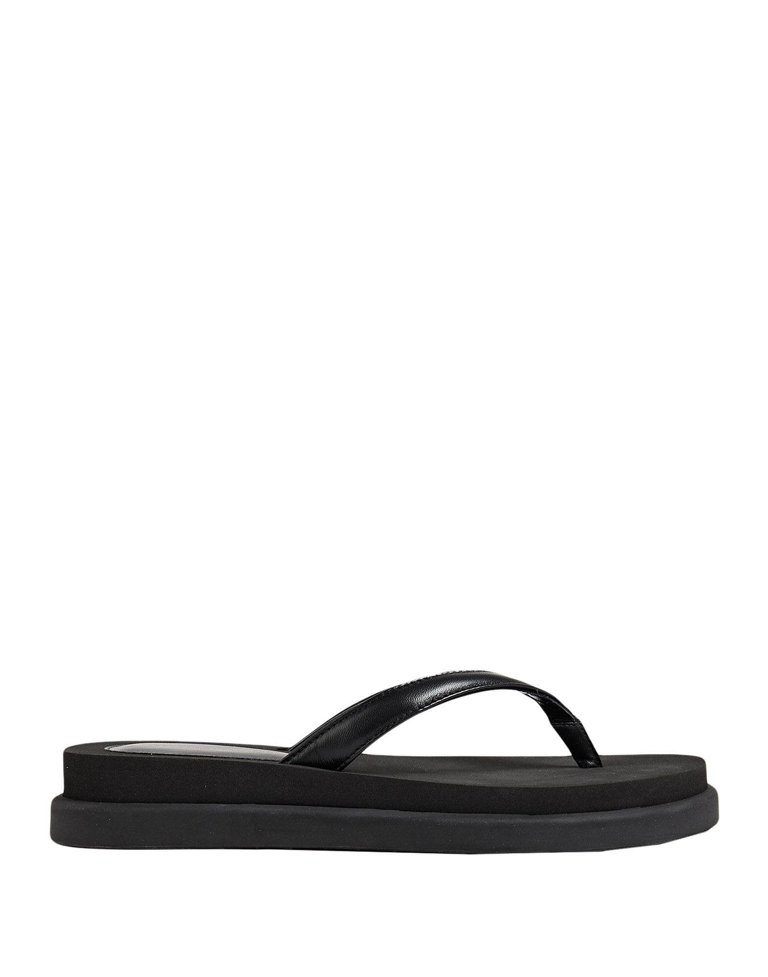 Gianvito Rossi Toe Strap Sandals In Black