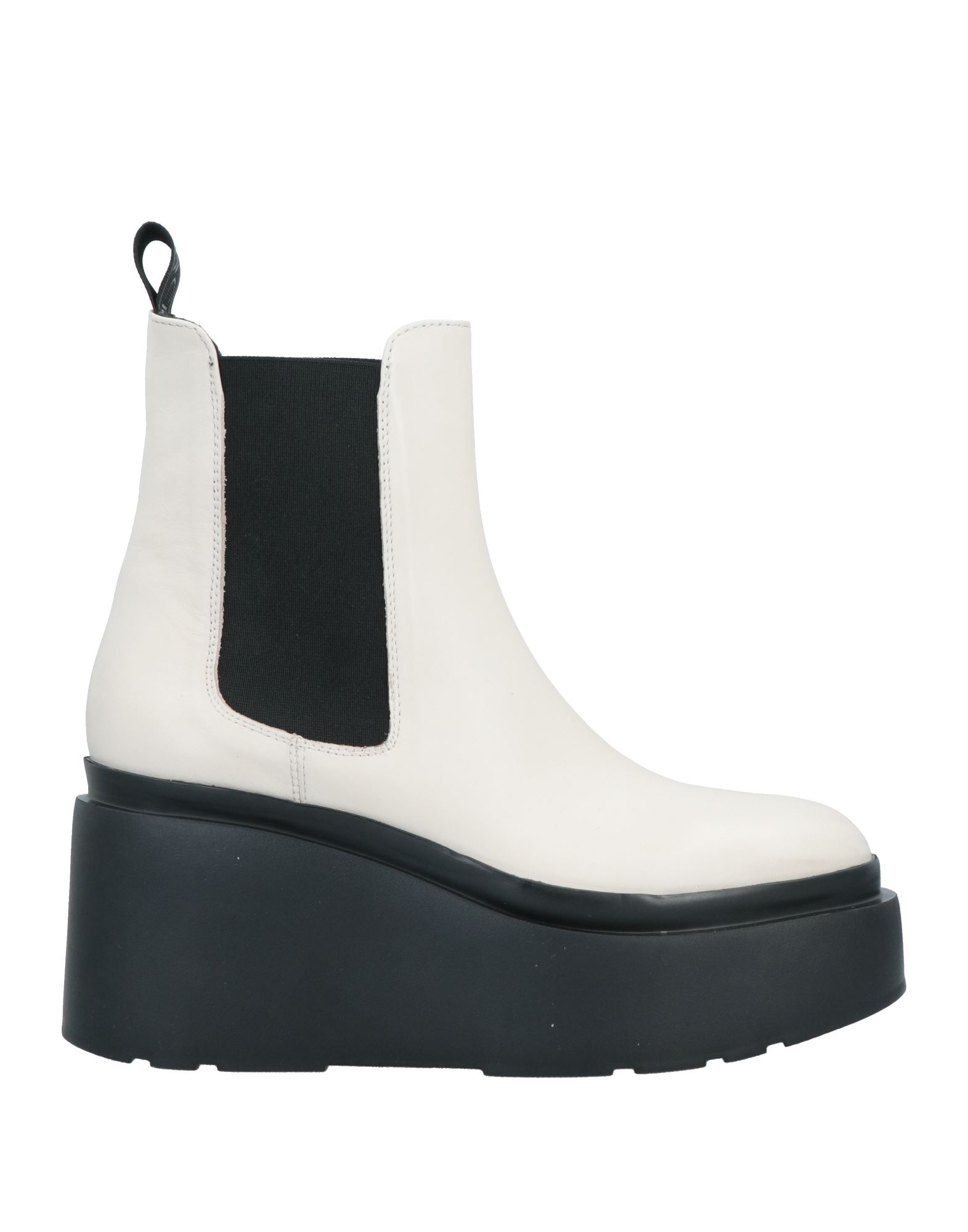 Elena Iachi Ankle Boots In White