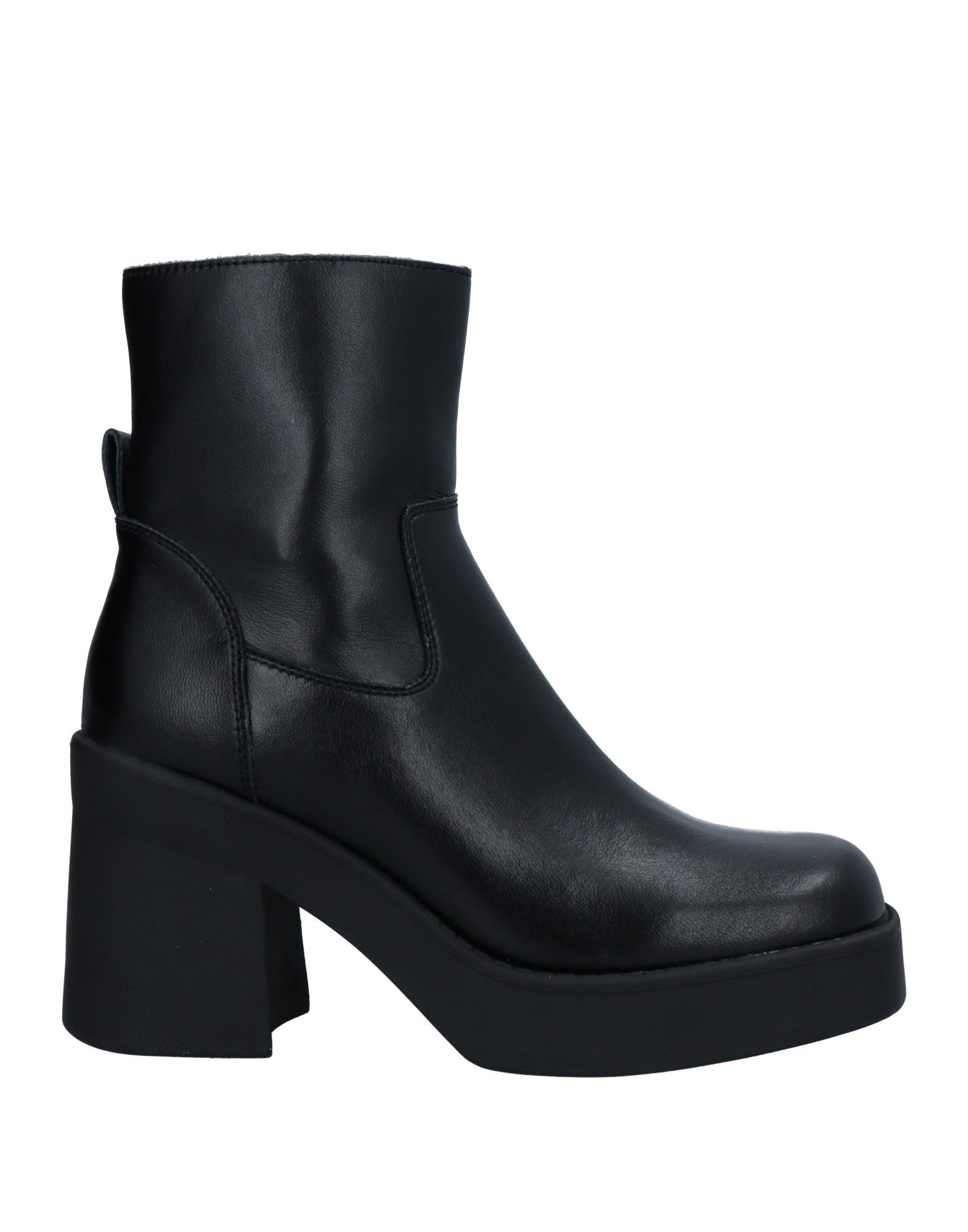 STEVE MADDEN ΠΑΠΟΥΤΣΙΑ Μποτάκια