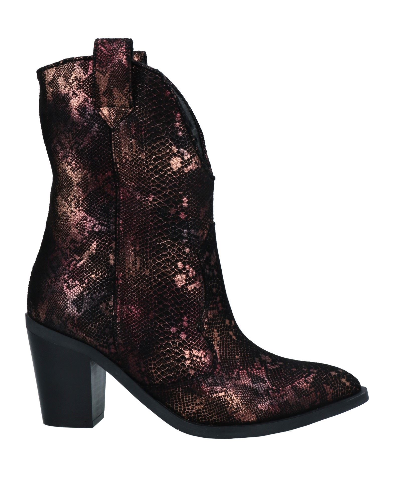 Brawn's Ankle Boots In Black