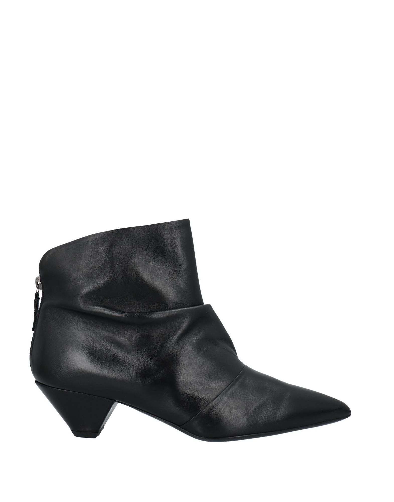 Maria Cristina Ankle Boots In Black