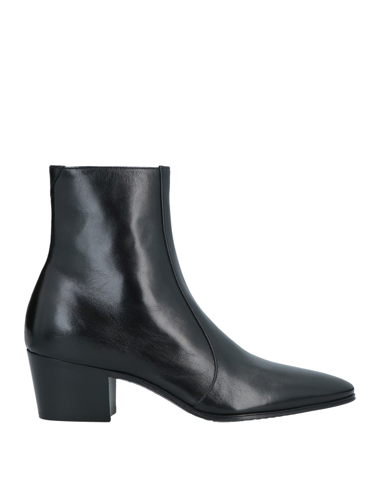Saint Laurent Pointed Ankle Boots In Black