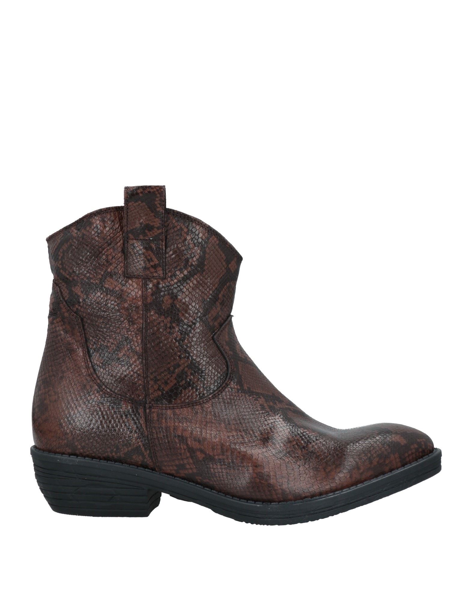 Tosca Blu Ankle Boots In Brown