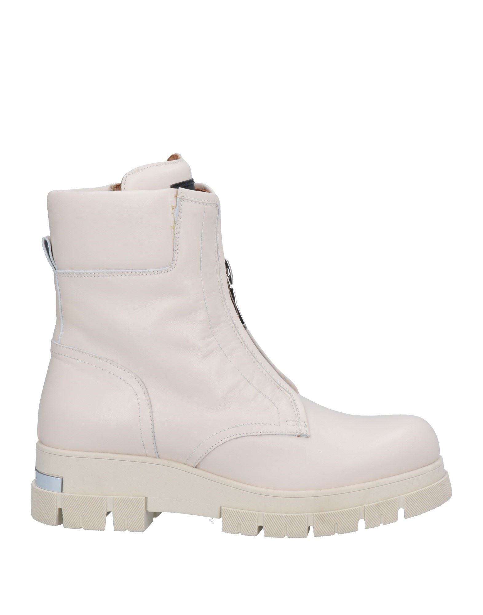 Albano Ankle Boots In Ivory