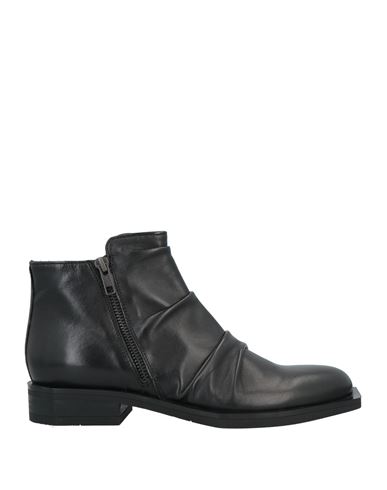 A. testoni Woman Ankle boots Black Size 8 Calfskin