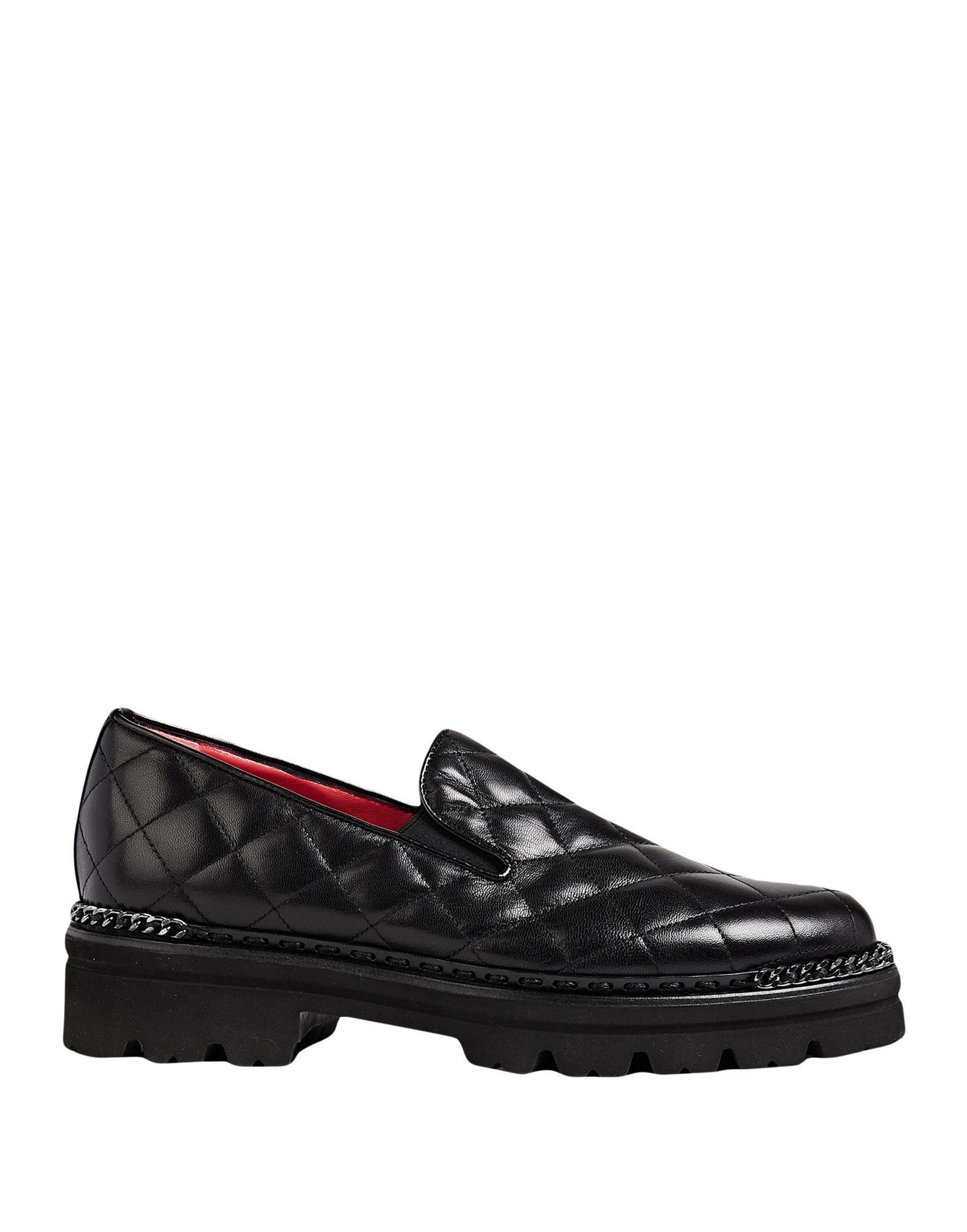 Pas De Rouge Loafers In Black