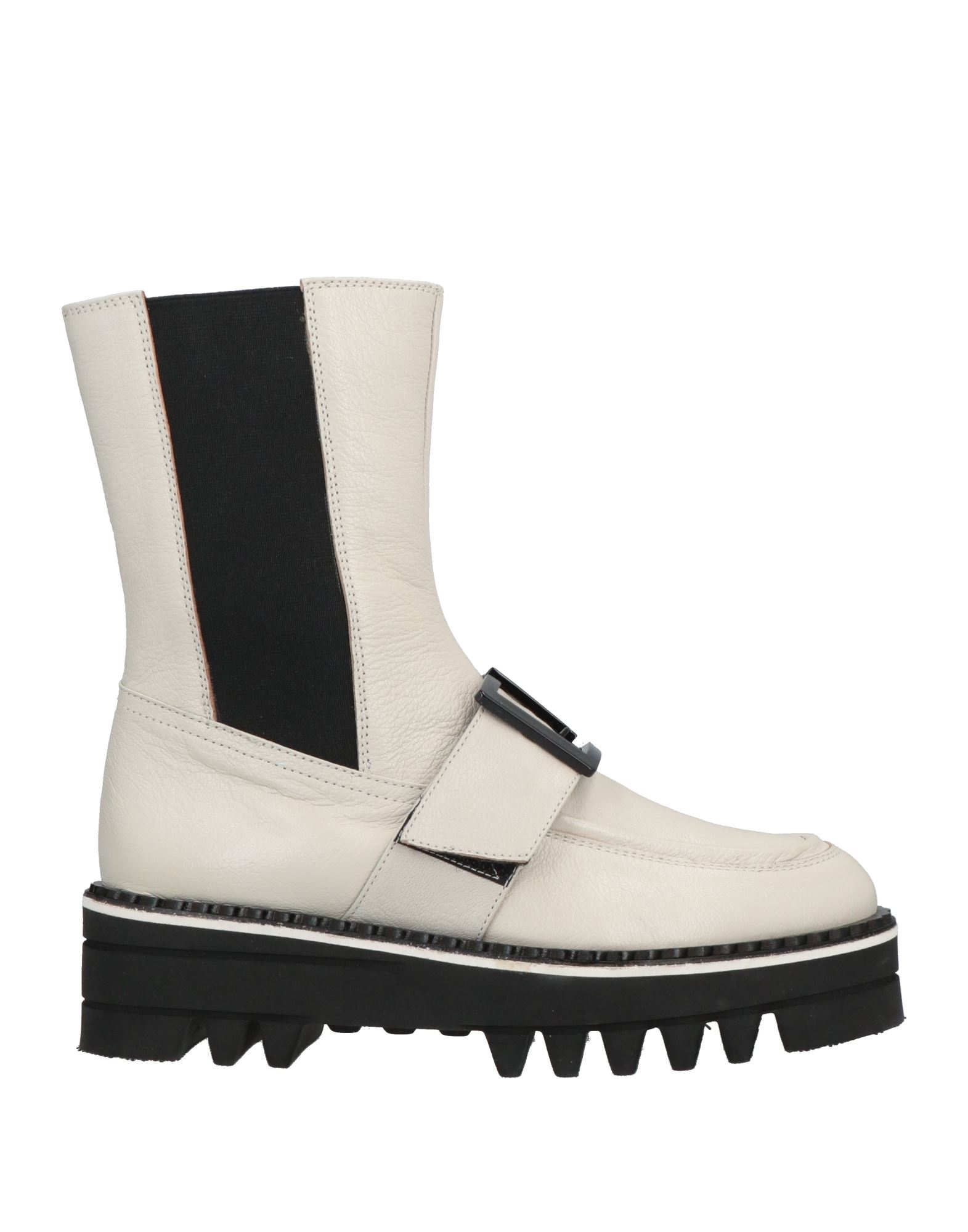 Jeannot Ankle Boots In White