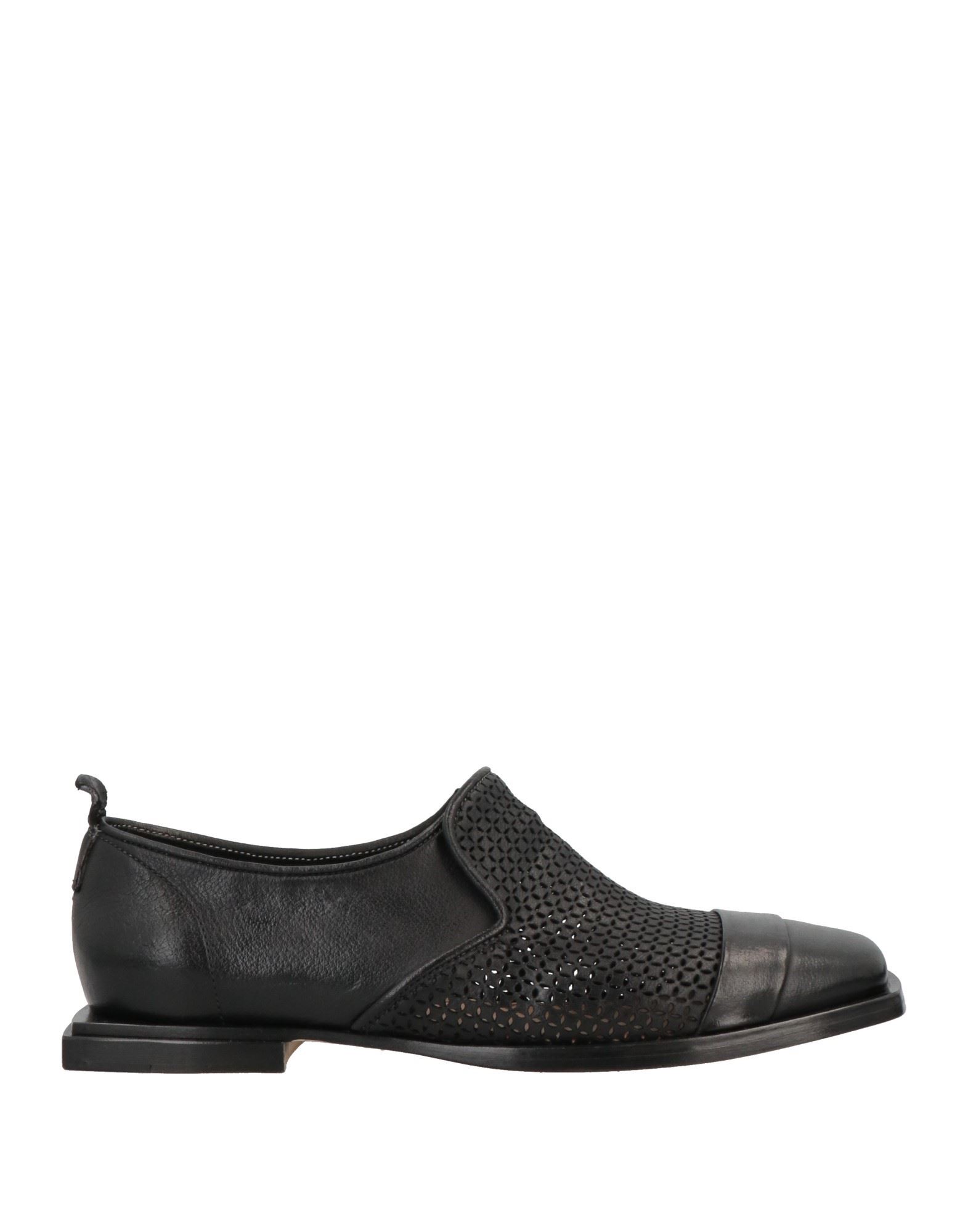 Barracuda Loafers In Black
