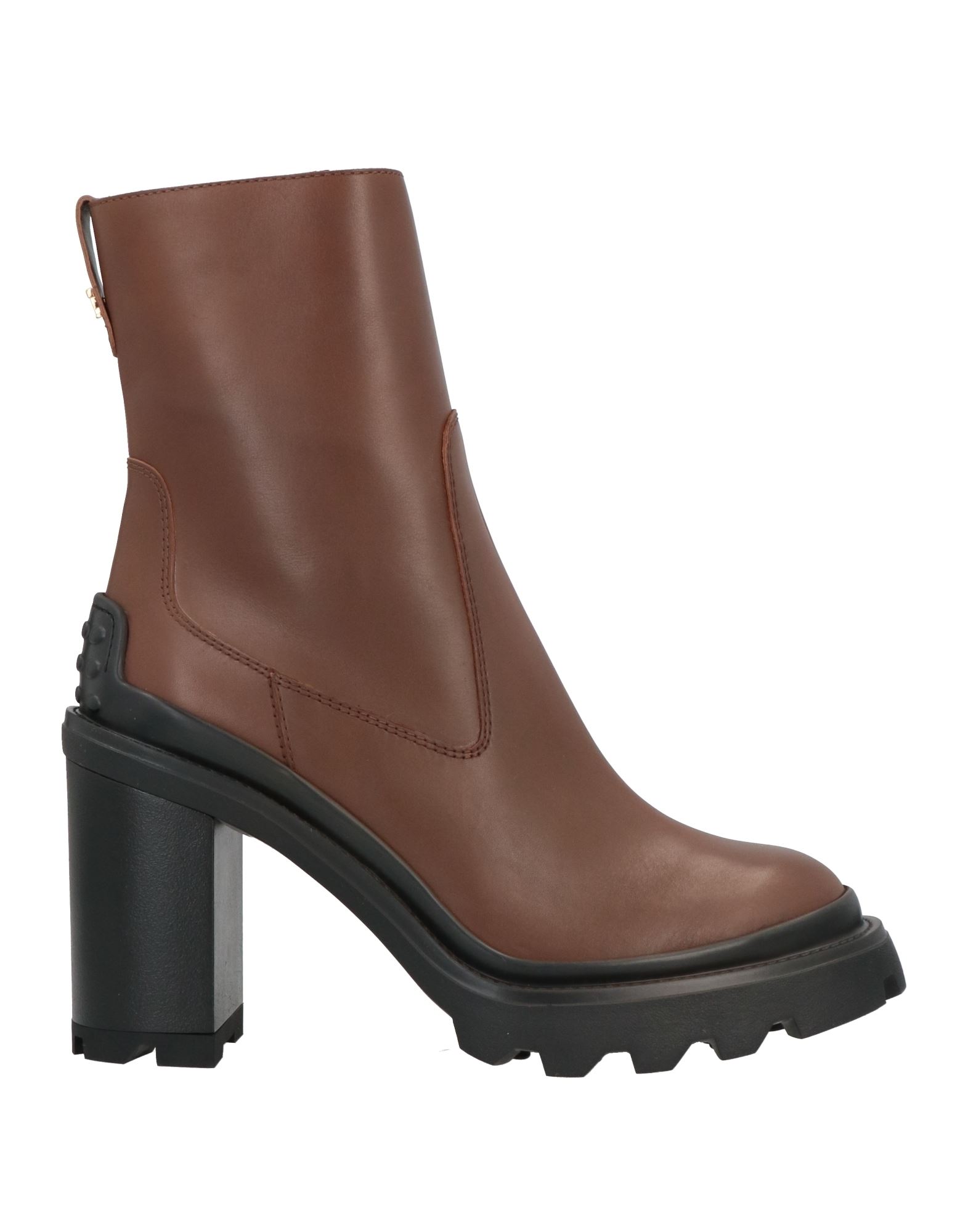 Tod's Ankle Boots In Brown
