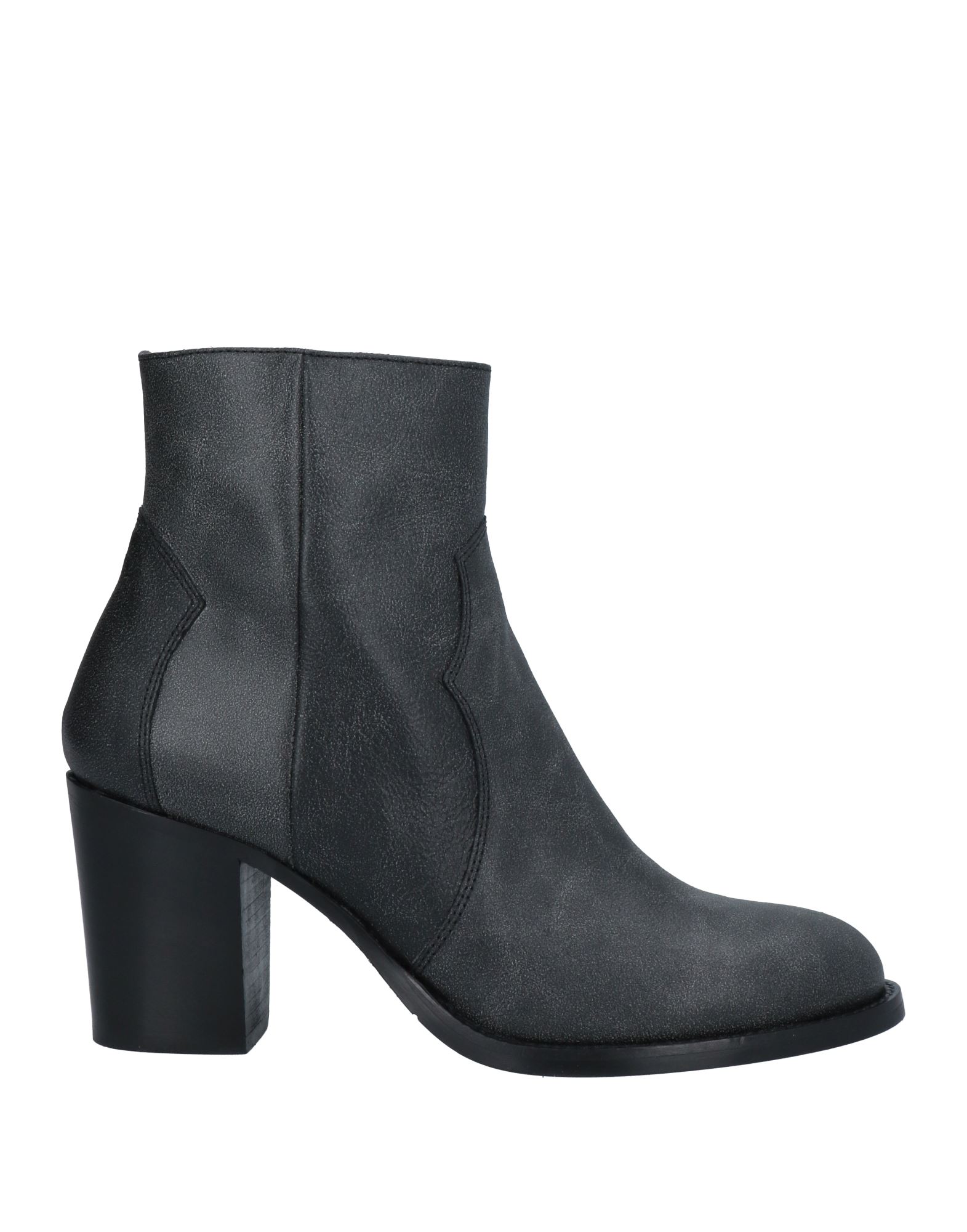 Janet & Janet Ankle Boots In Steel Grey