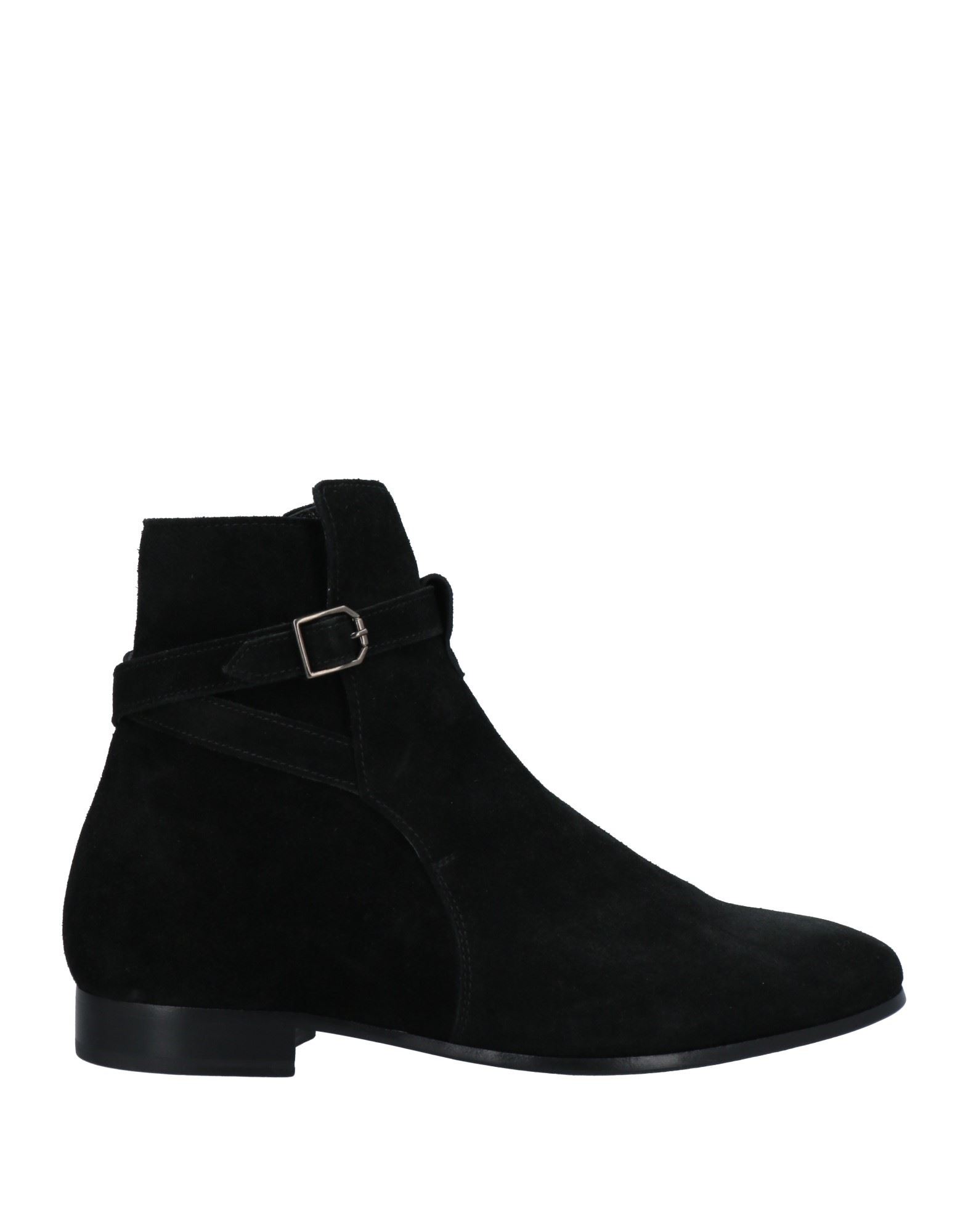 Unconventional Royal Ankle Boots In Black