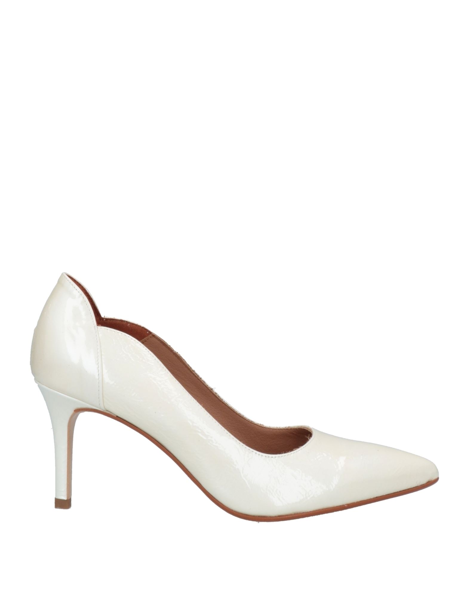 Marian Pumps In White