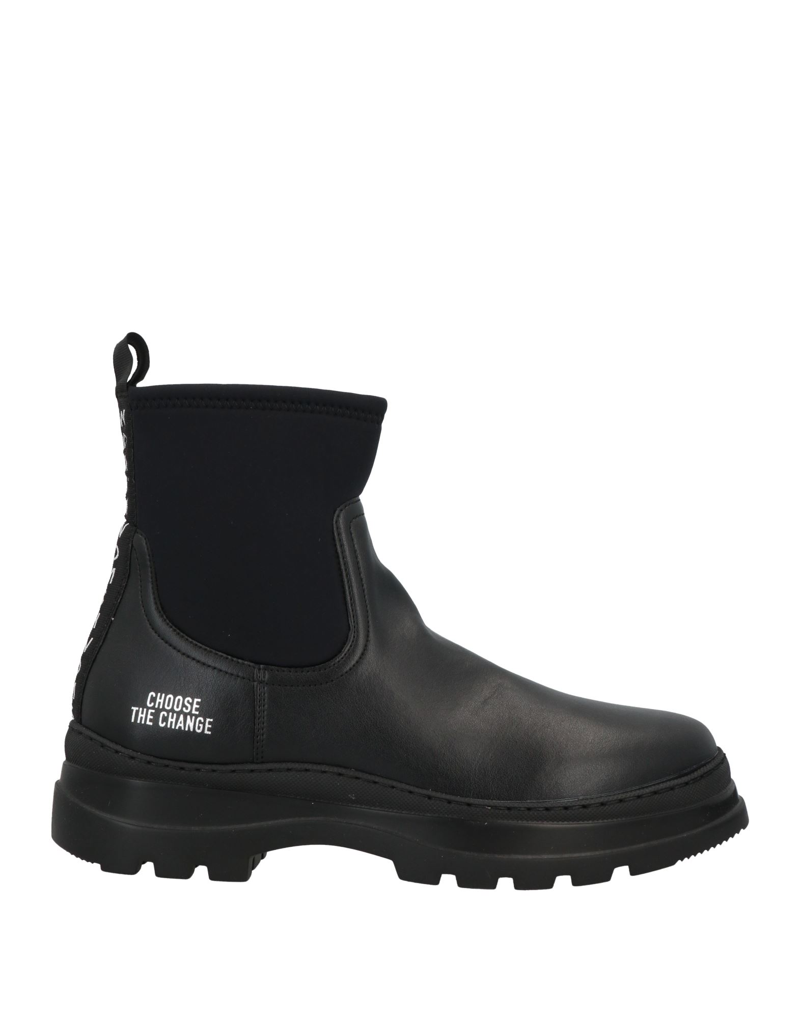 Womsh Ankle Boots In Black