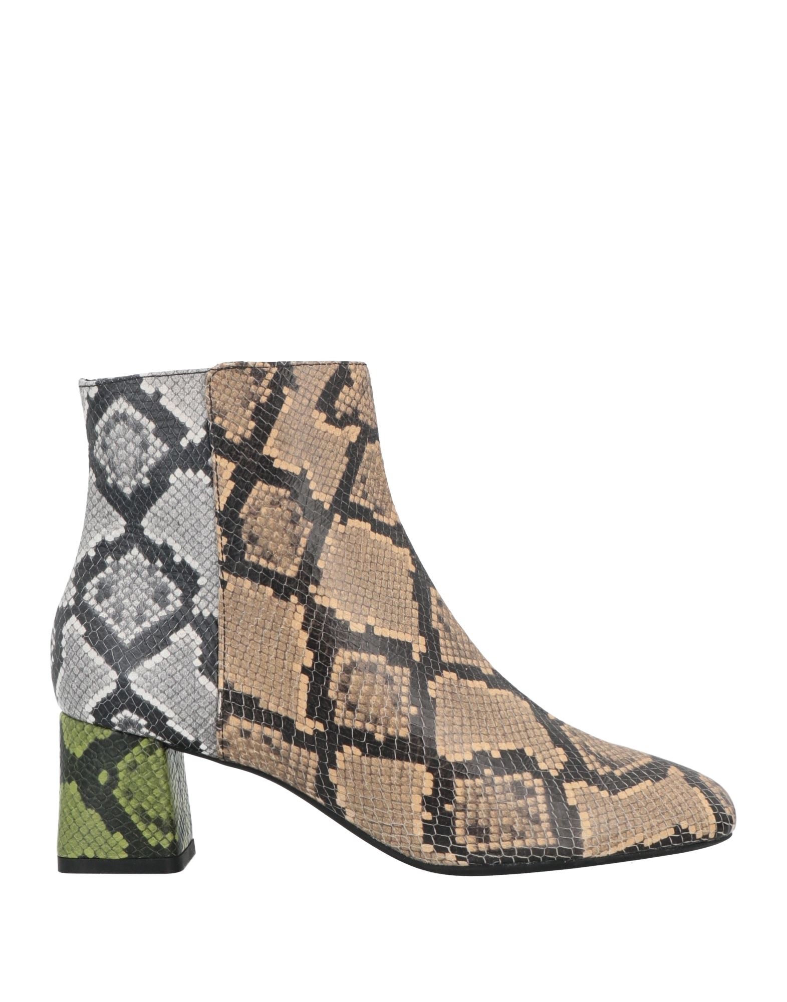 Geox Ankle Boots In Beige