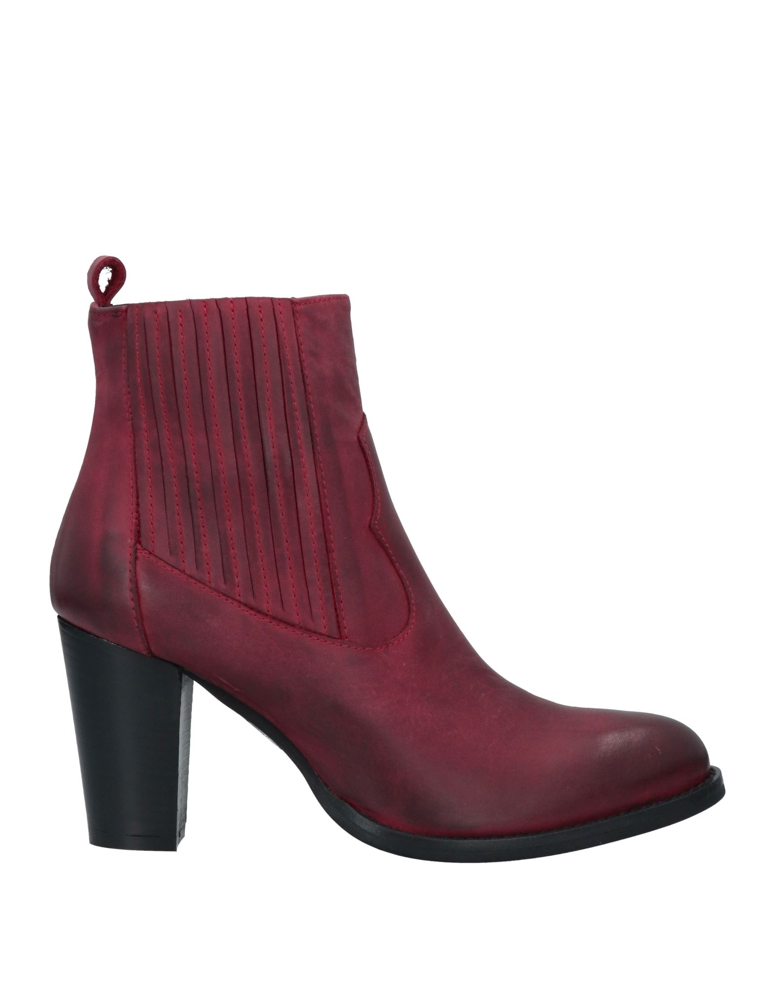 Impicci Ankle Boots In Red