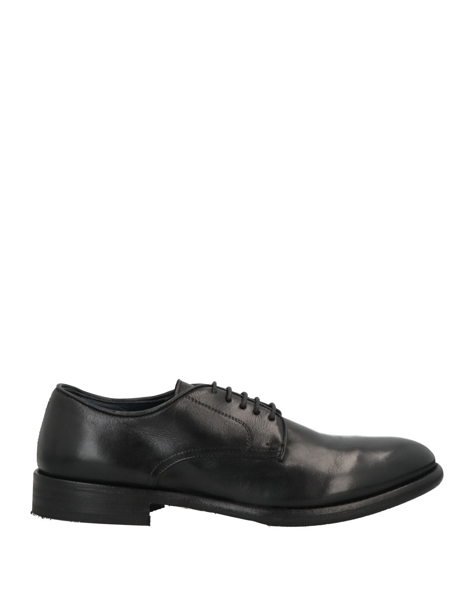Calpierre Lace-up Shoes In Black
