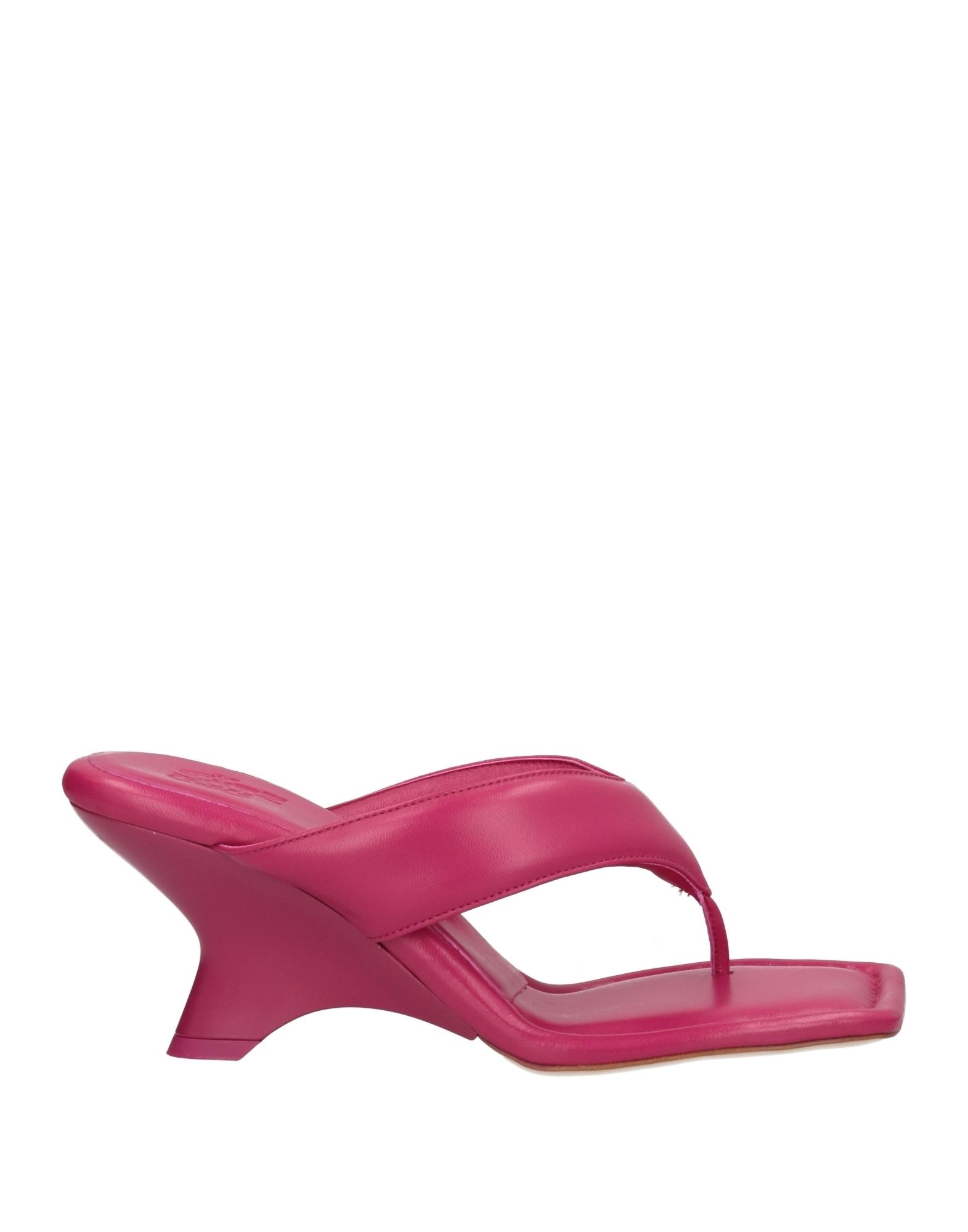 Gia Borghini Toe Strap Sandals In Pink
