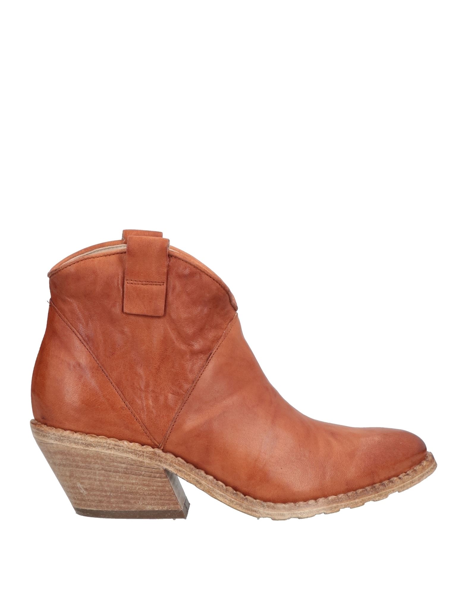 1725.a Ankle Boots In Brown