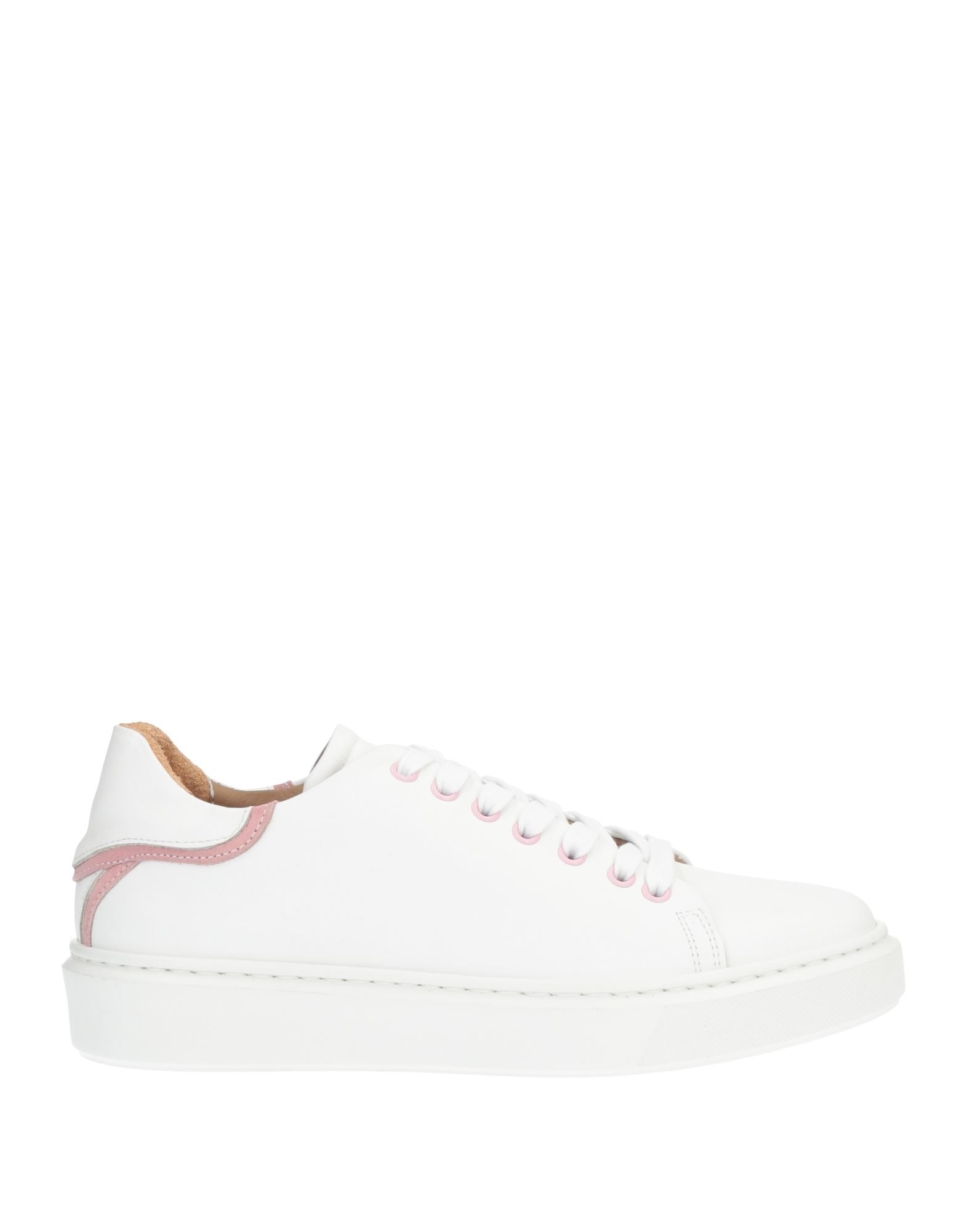 Stele Sneakers In White