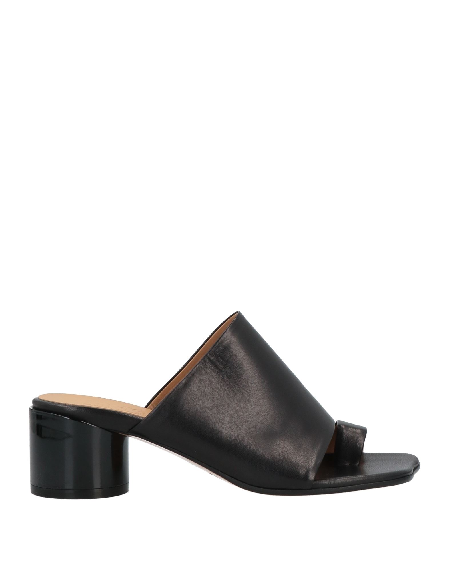 Mm6 Maison Margiela Toe Strap Sandals In Black