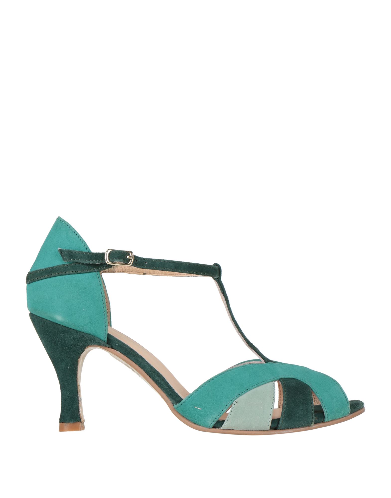 Dora Sandals In Turquoise