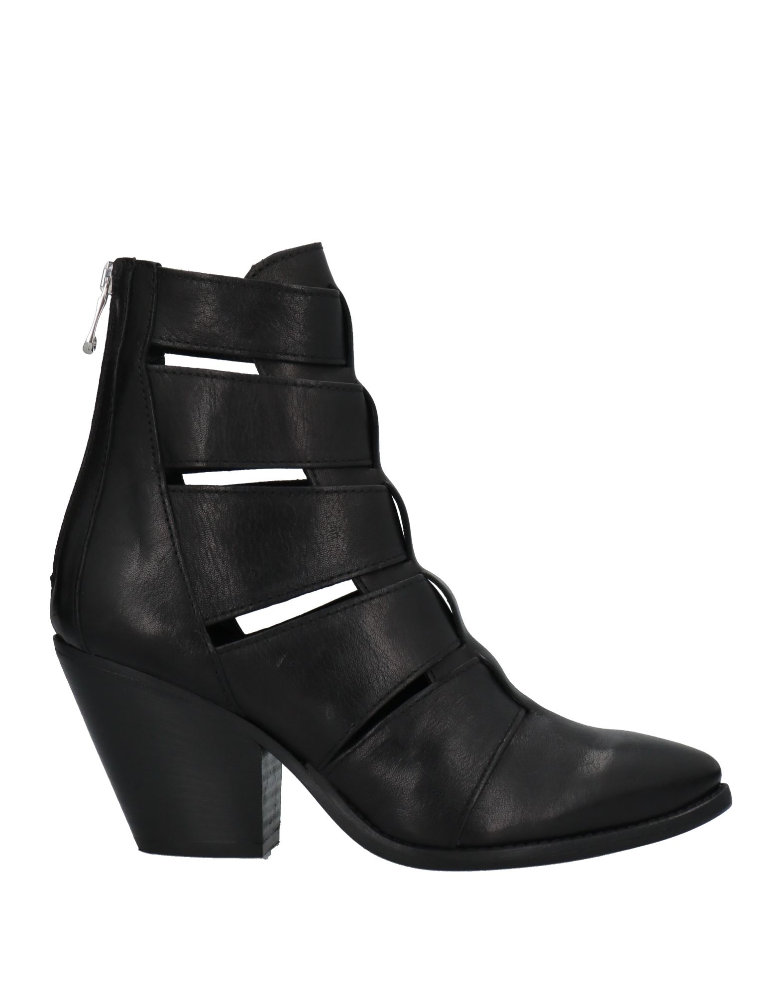 Curiosite Ankle Boots In Black