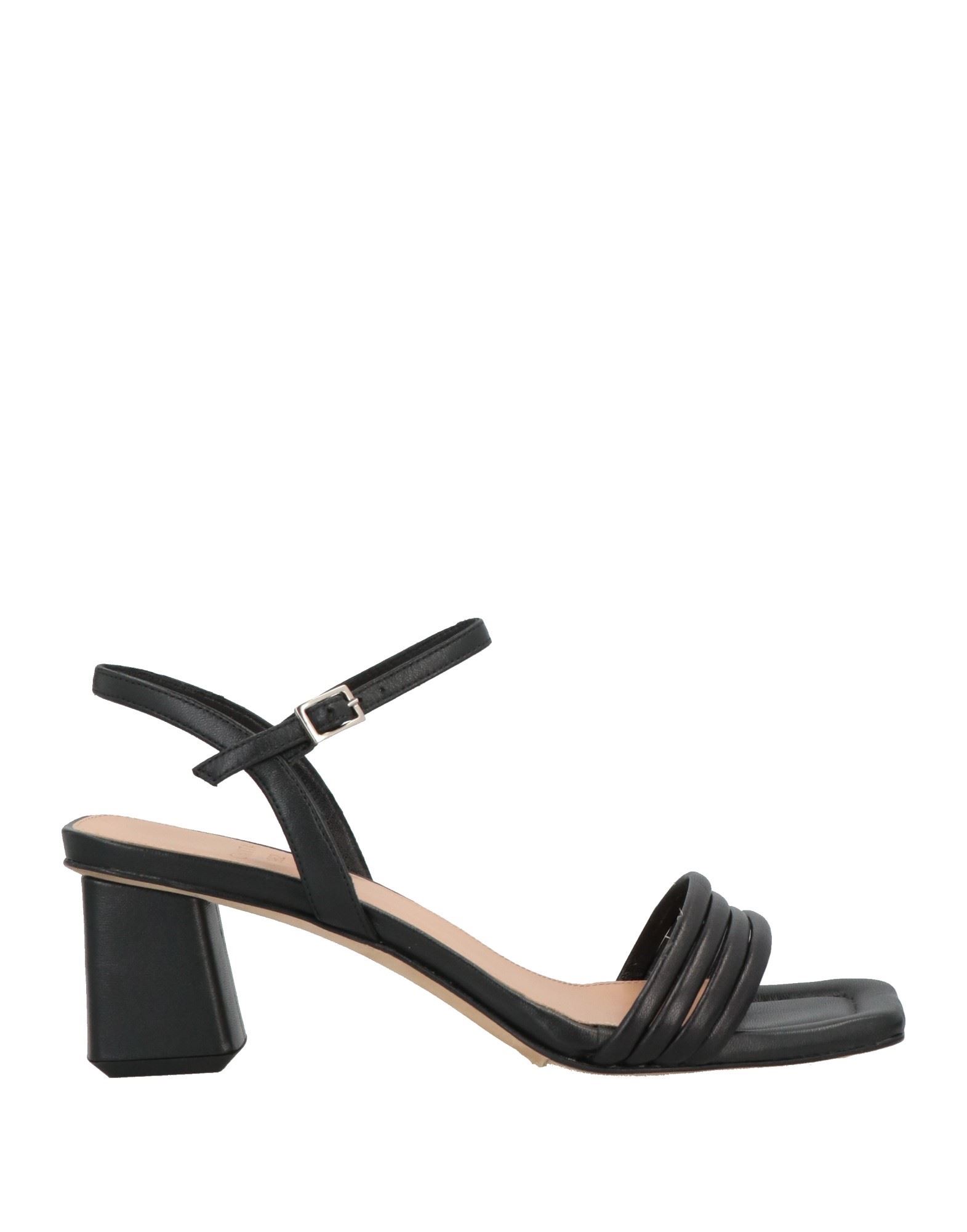 CHANTAL Sandals