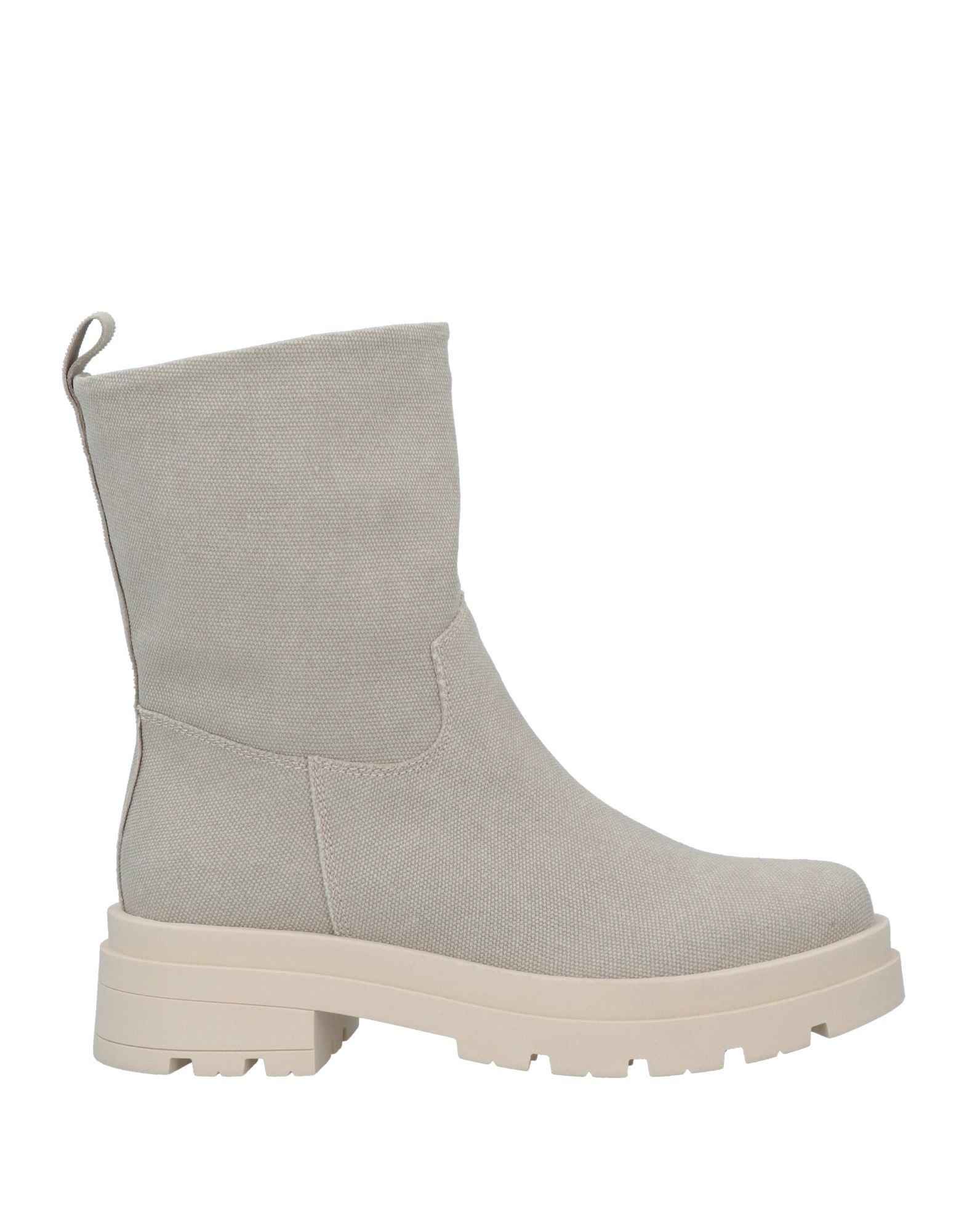 Noa A. Ankle Boots In Beige