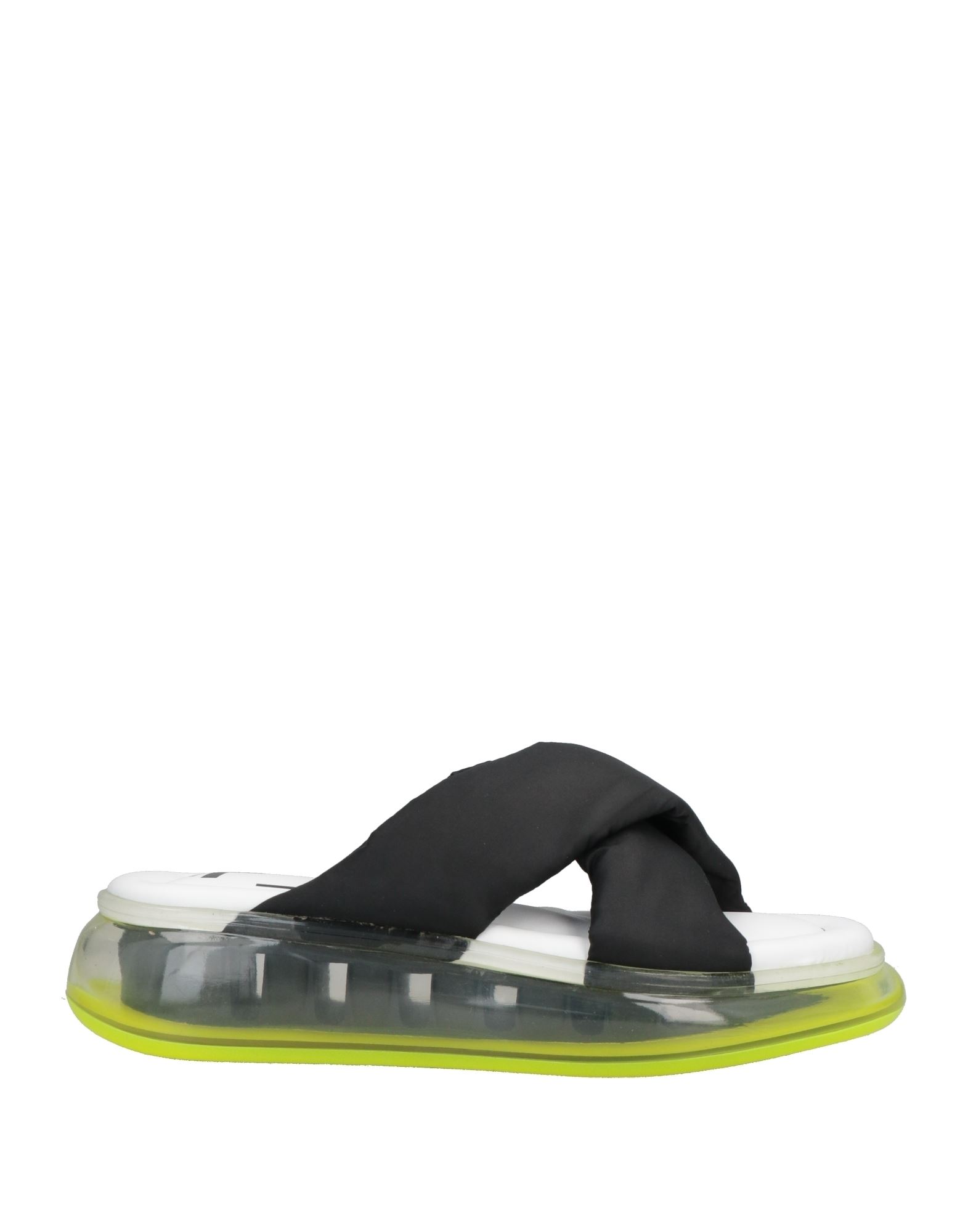 F Wd Sandals In Black