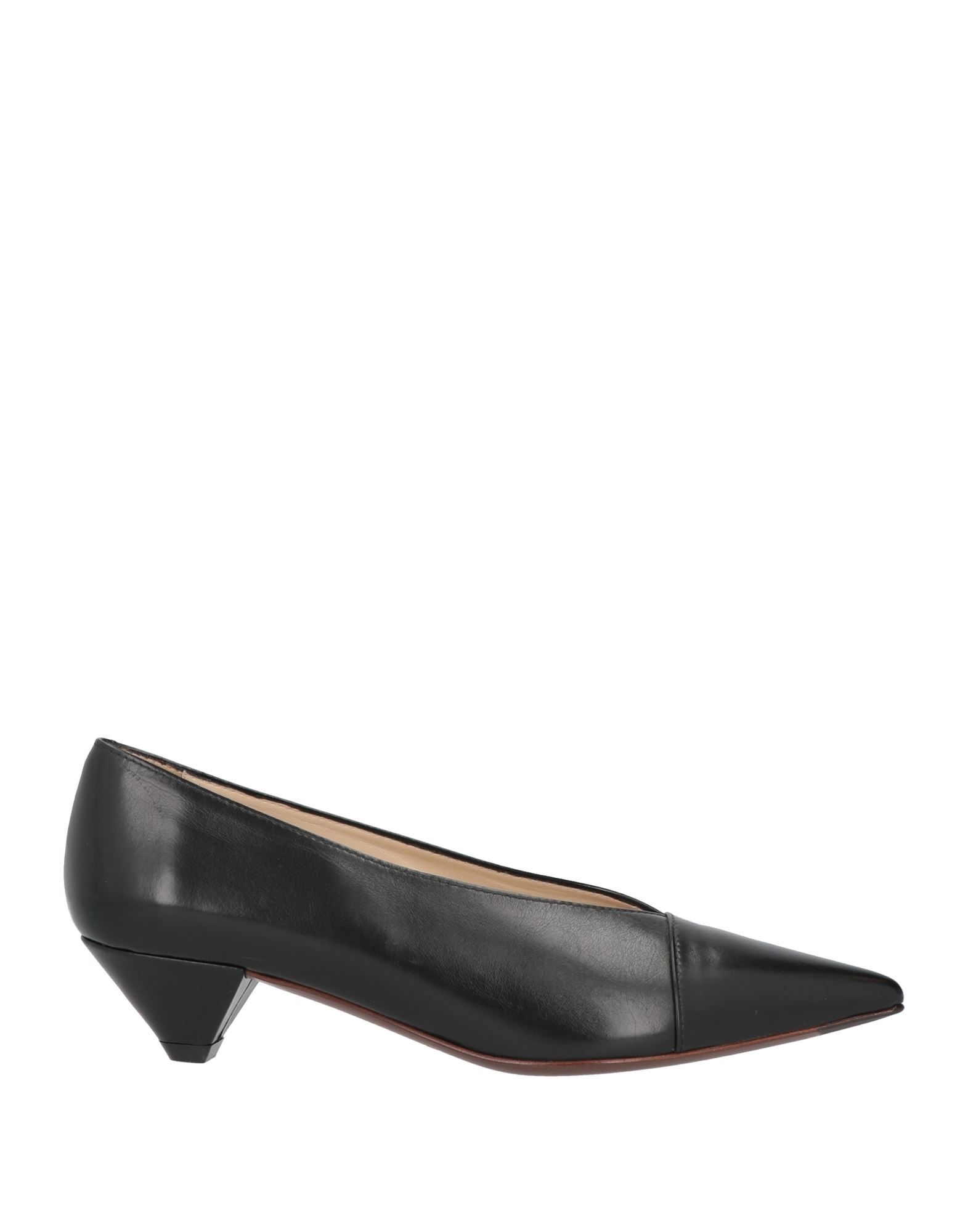 TOD'S ΠΑΠΟΥΤΣΙΑ Κλειστά παπούτσια