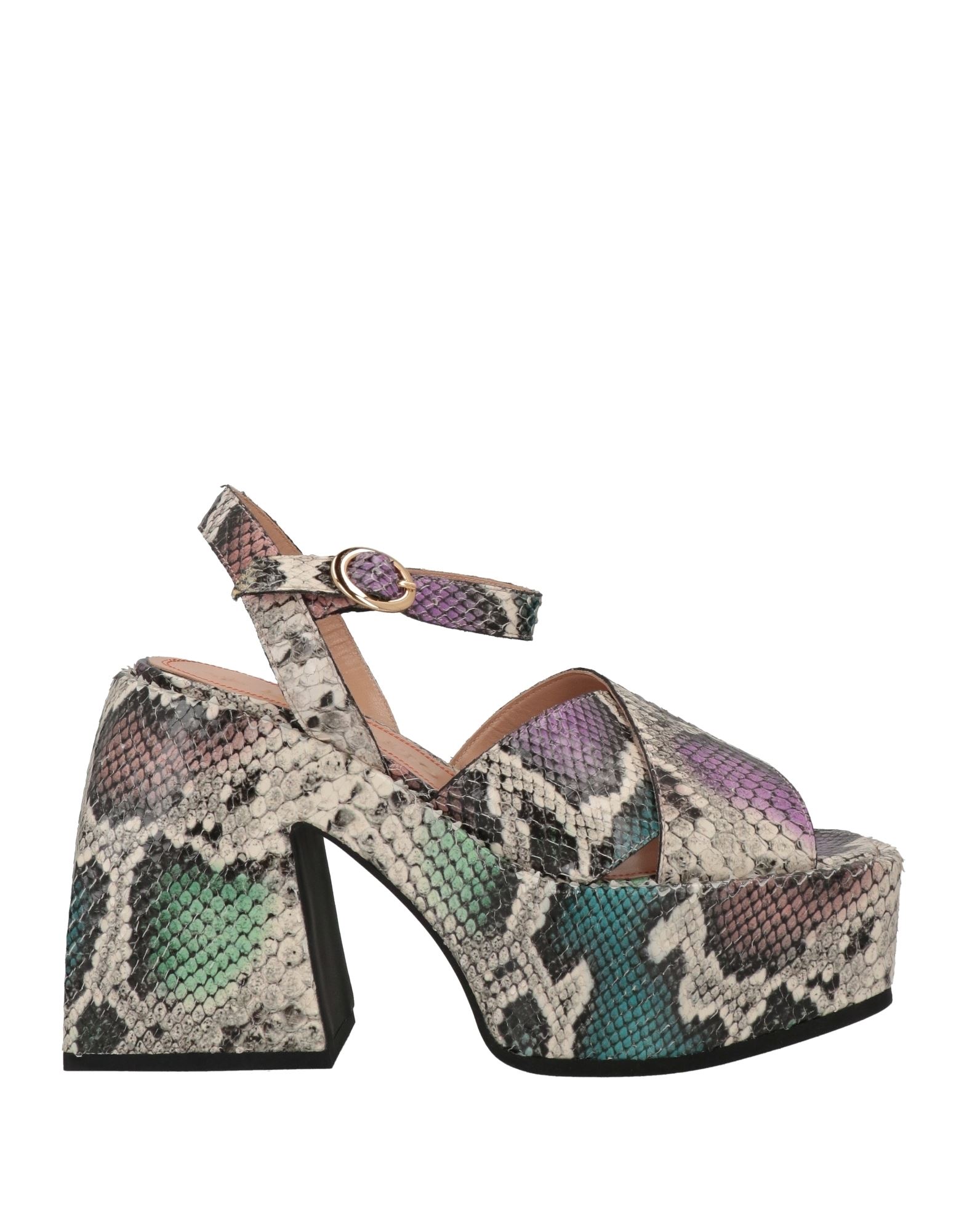 Nodaleto Sandals In White